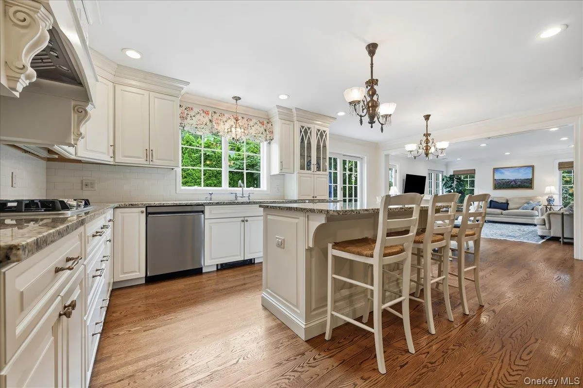 60 Kenwood Road, Hempstead, NY, 4 Bedrooms Bedrooms, 10 Rooms Rooms,3 BathroomsBathrooms,Residential,For Rent,Kenwood,0,1039129 60 Kenwood Road, Hempstead, NY, 4 Bedrooms Bedrooms, 10 Rooms Rooms,3 BathroomsBathrooms,Residential,For Rent,Kenwood,0,1039129