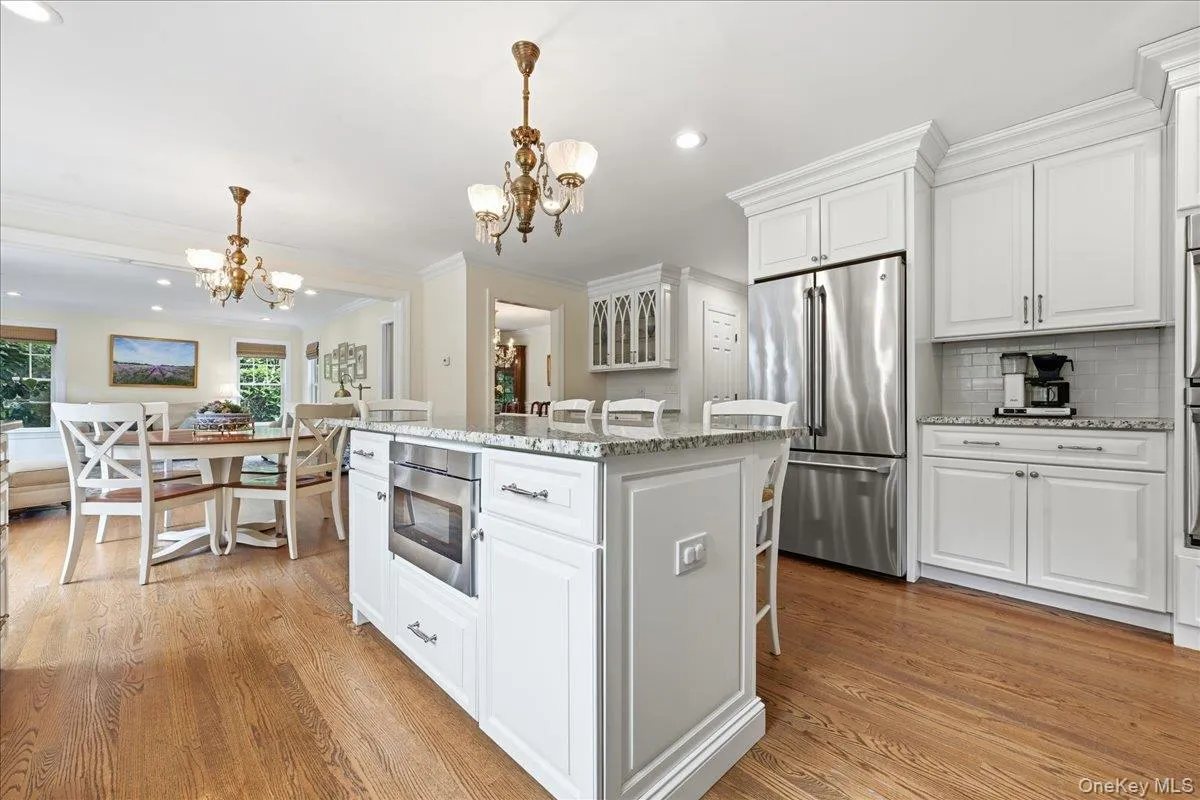 60 Kenwood Road, Hempstead, NY, 4 Bedrooms Bedrooms, 10 Rooms Rooms,3 BathroomsBathrooms,Residential,For Rent,Kenwood,0,1039129 60 Kenwood Road, Hempstead, NY, 4 Bedrooms Bedrooms, 10 Rooms Rooms,3 BathroomsBathrooms,Residential,For Rent,Kenwood,0,1039129