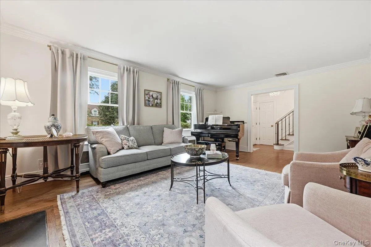 60 Kenwood Road, Hempstead, NY, 4 Bedrooms Bedrooms, 10 Rooms Rooms,3 BathroomsBathrooms,Residential,For Rent,Kenwood,0,1039129 60 Kenwood Road, Hempstead, NY, 4 Bedrooms Bedrooms, 10 Rooms Rooms,3 BathroomsBathrooms,Residential,For Rent,Kenwood,0,1039129