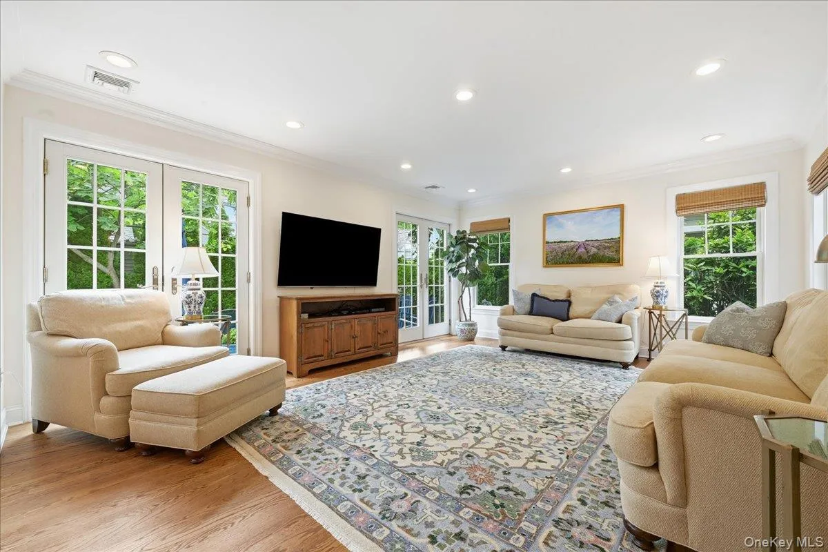 60 Kenwood Road, Hempstead, NY, 4 Bedrooms Bedrooms, 10 Rooms Rooms,3 BathroomsBathrooms,Residential,For Rent,Kenwood,0,1039129 60 Kenwood Road, Hempstead, NY, 4 Bedrooms Bedrooms, 10 Rooms Rooms,3 BathroomsBathrooms,Residential,For Rent,Kenwood,0,1039129