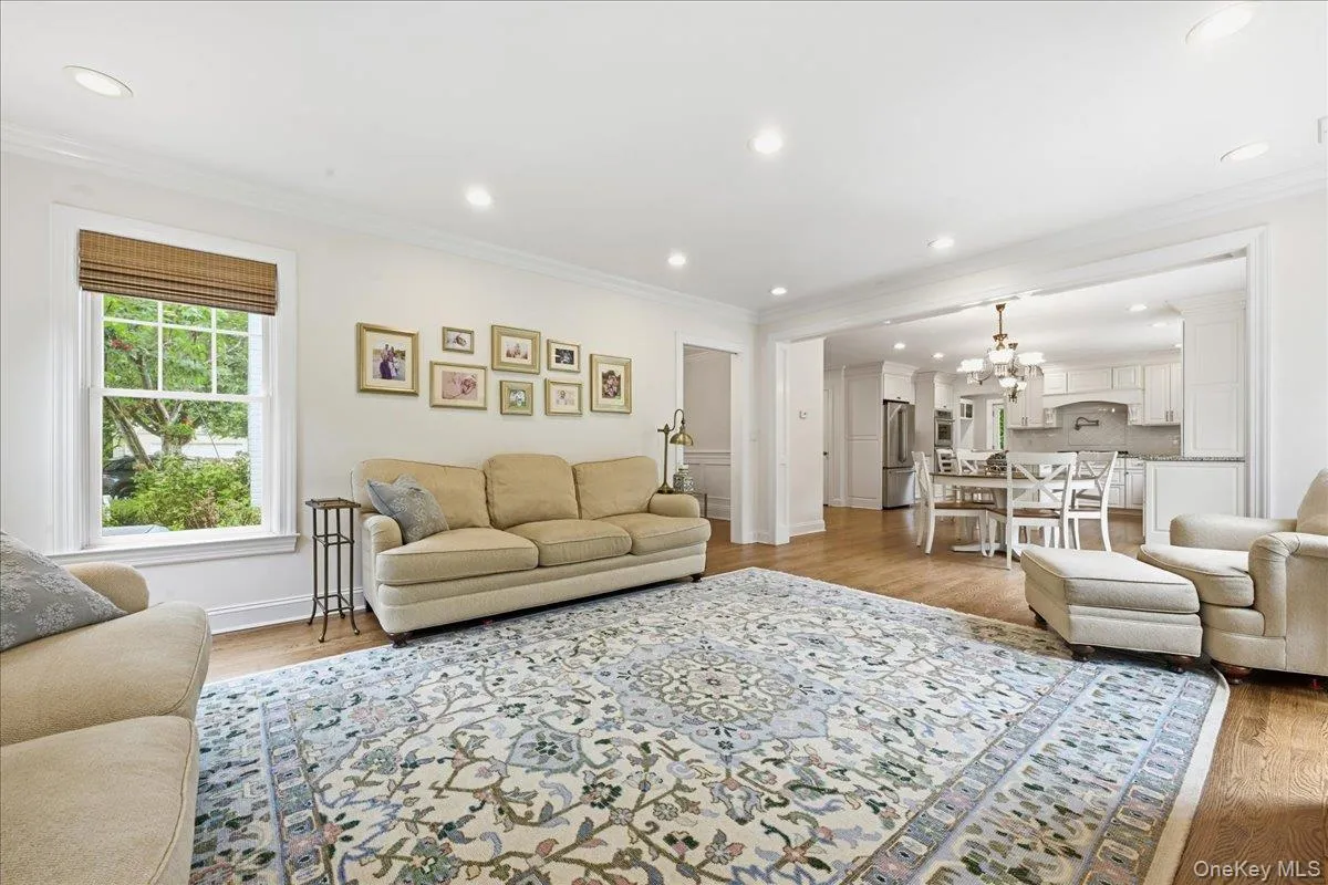 60 Kenwood Road, Hempstead, NY, 4 Bedrooms Bedrooms, 10 Rooms Rooms,3 BathroomsBathrooms,Residential,For Rent,Kenwood,0,1039129 60 Kenwood Road, Hempstead, NY, 4 Bedrooms Bedrooms, 10 Rooms Rooms,3 BathroomsBathrooms,Residential,For Rent,Kenwood,0,1039129