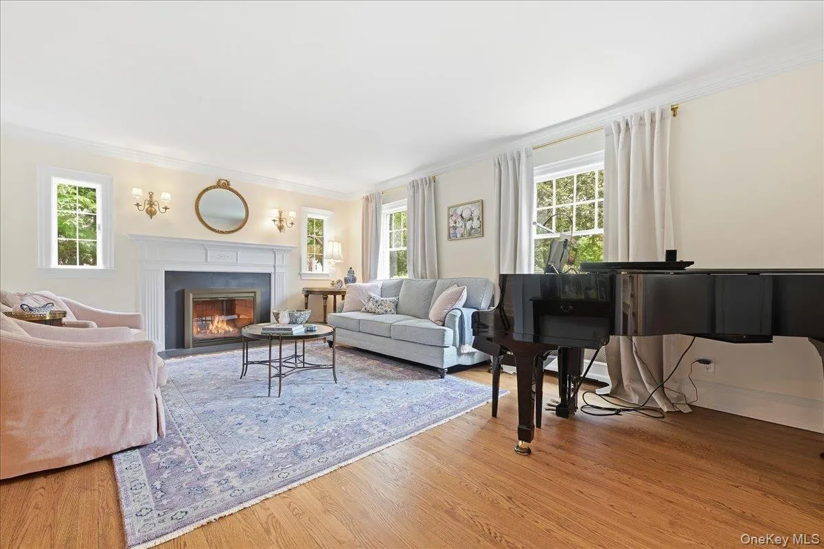 60 Kenwood Road, Hempstead, NY, 4 Bedrooms Bedrooms, 10 Rooms Rooms,3 BathroomsBathrooms,Residential,For Rent,Kenwood,0,1039129 60 Kenwood Road, Hempstead, NY, 4 Bedrooms Bedrooms, 10 Rooms Rooms,3 BathroomsBathrooms,Residential,For Rent,Kenwood,0,1039129