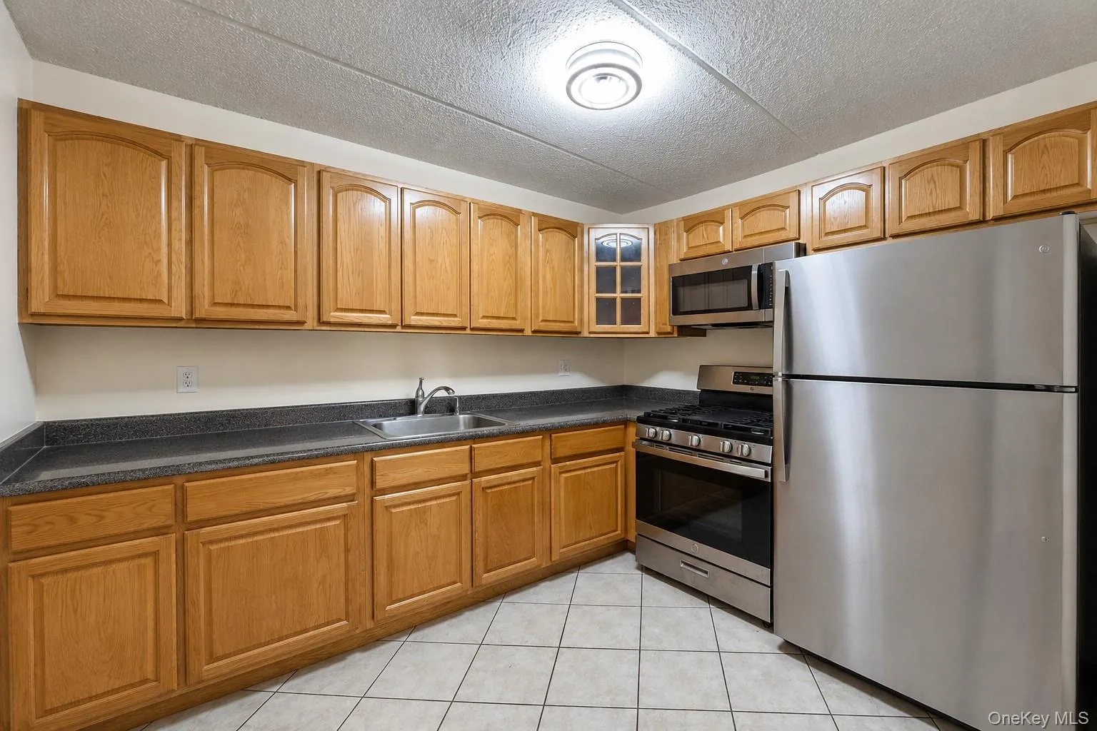 687 Bronx River Road, Yonkers, NY, 1 Bedroom Bedrooms, 5 Rooms Rooms,1 BathroomBathrooms,Residential,For Rent,Bronx River,0,1039130 687 Bronx River Road, Yonkers, NY, 1 Bedroom Bedrooms, 5 Rooms Rooms,1 BathroomBathrooms,Residential,For Rent,Bronx River,0,1039130