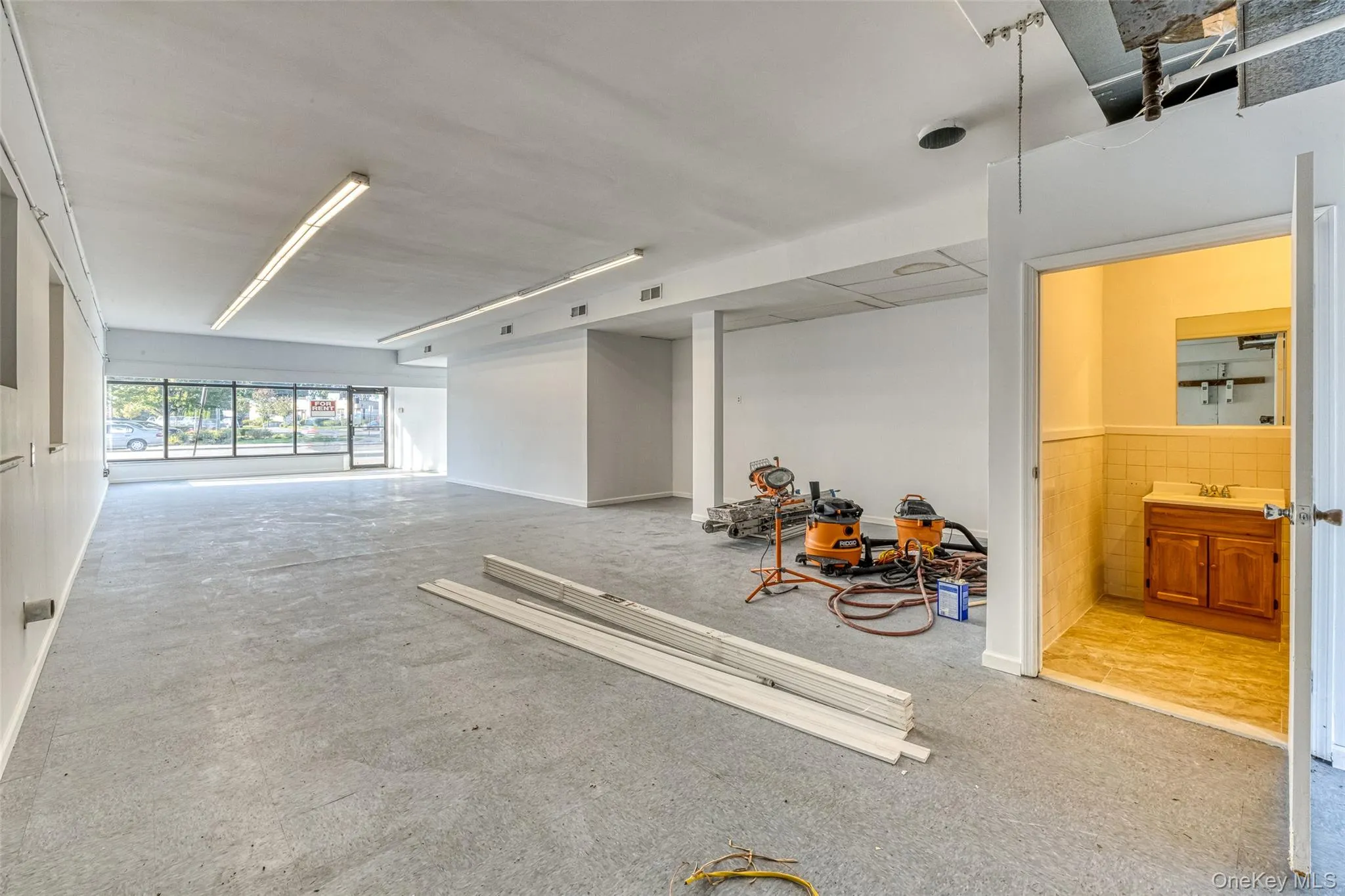 153-155 Woodbury Road, Oyster Bay, NY, ,Commercial Lease,For Rent,Woodbury,0,1039134 153-155 Woodbury Road, Oyster Bay, NY, ,Commercial Lease,For Rent,Woodbury,0,1039134