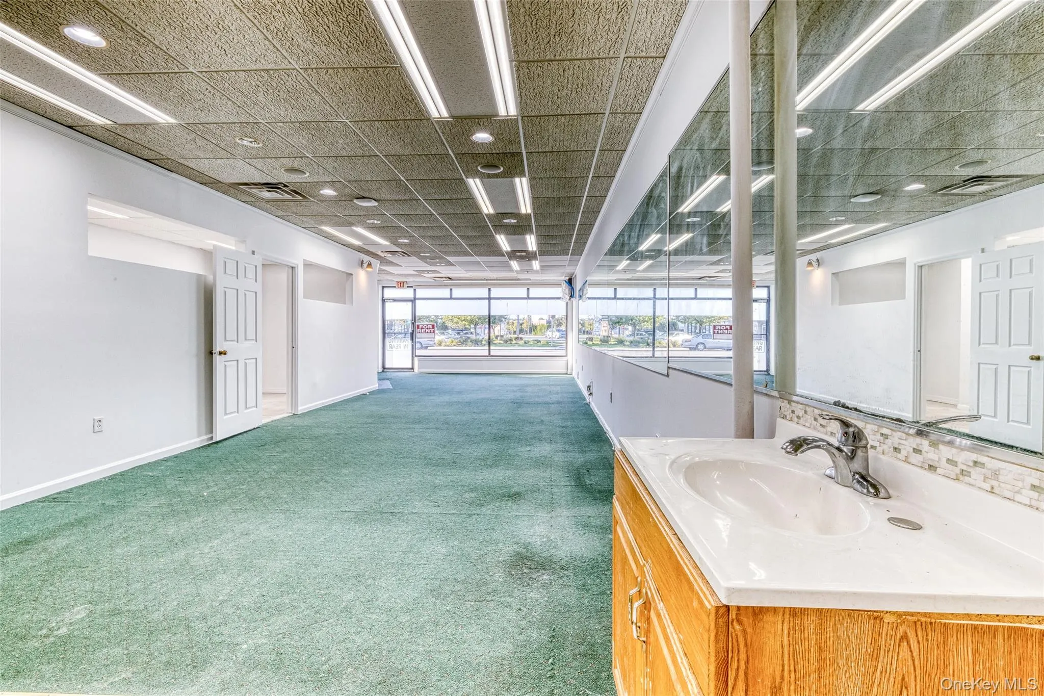 153-155 Woodbury Road, Oyster Bay, NY, ,Commercial Lease,For Rent,Woodbury,0,1039134 153-155 Woodbury Road, Oyster Bay, NY, ,Commercial Lease,For Rent,Woodbury,0,1039134