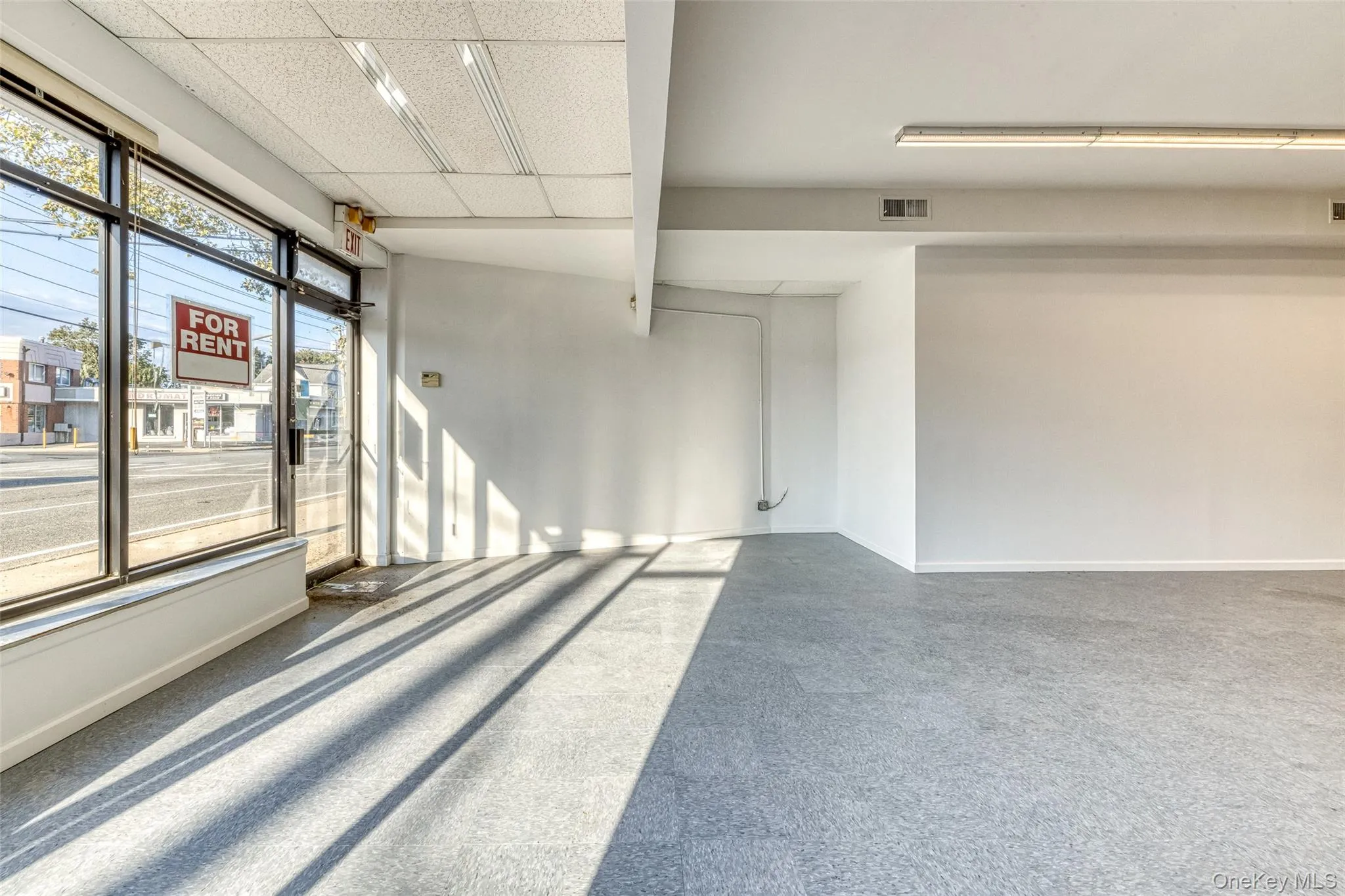 153-155 Woodbury Road, Oyster Bay, NY, ,Commercial Lease,For Rent,Woodbury,0,1039134 153-155 Woodbury Road, Oyster Bay, NY, ,Commercial Lease,For Rent,Woodbury,0,1039134