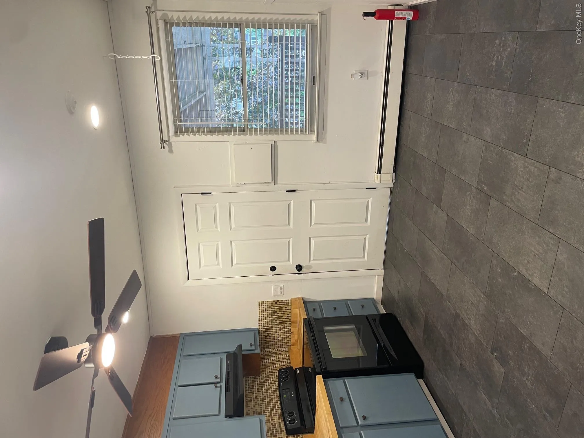 2 Rocco Drive, Huntington, NY, 1 Bedroom Bedrooms, 3 Rooms Rooms,1 BathroomBathrooms,Residential Lease,For Rent,Rocco,0,1039135 2 Rocco Drive, Huntington, NY, 1 Bedroom Bedrooms, 3 Rooms Rooms,1 BathroomBathrooms,Residential Lease,For Rent,Rocco,0,1039135