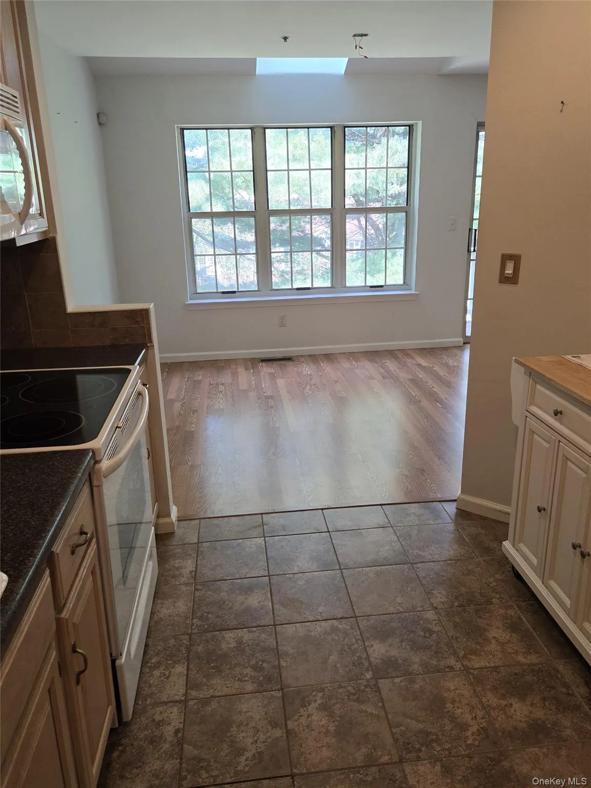 1506 Pondcrest Lane, Greenburgh, NY, 3 Bedrooms Bedrooms, 7 Rooms Rooms,2 BathroomsBathrooms,Residential,For Rent,Pondcrest,0,1039146 1506 Pondcrest Lane, Greenburgh, NY, 3 Bedrooms Bedrooms, 7 Rooms Rooms,2 BathroomsBathrooms,Residential,For Rent,Pondcrest,0,1039146