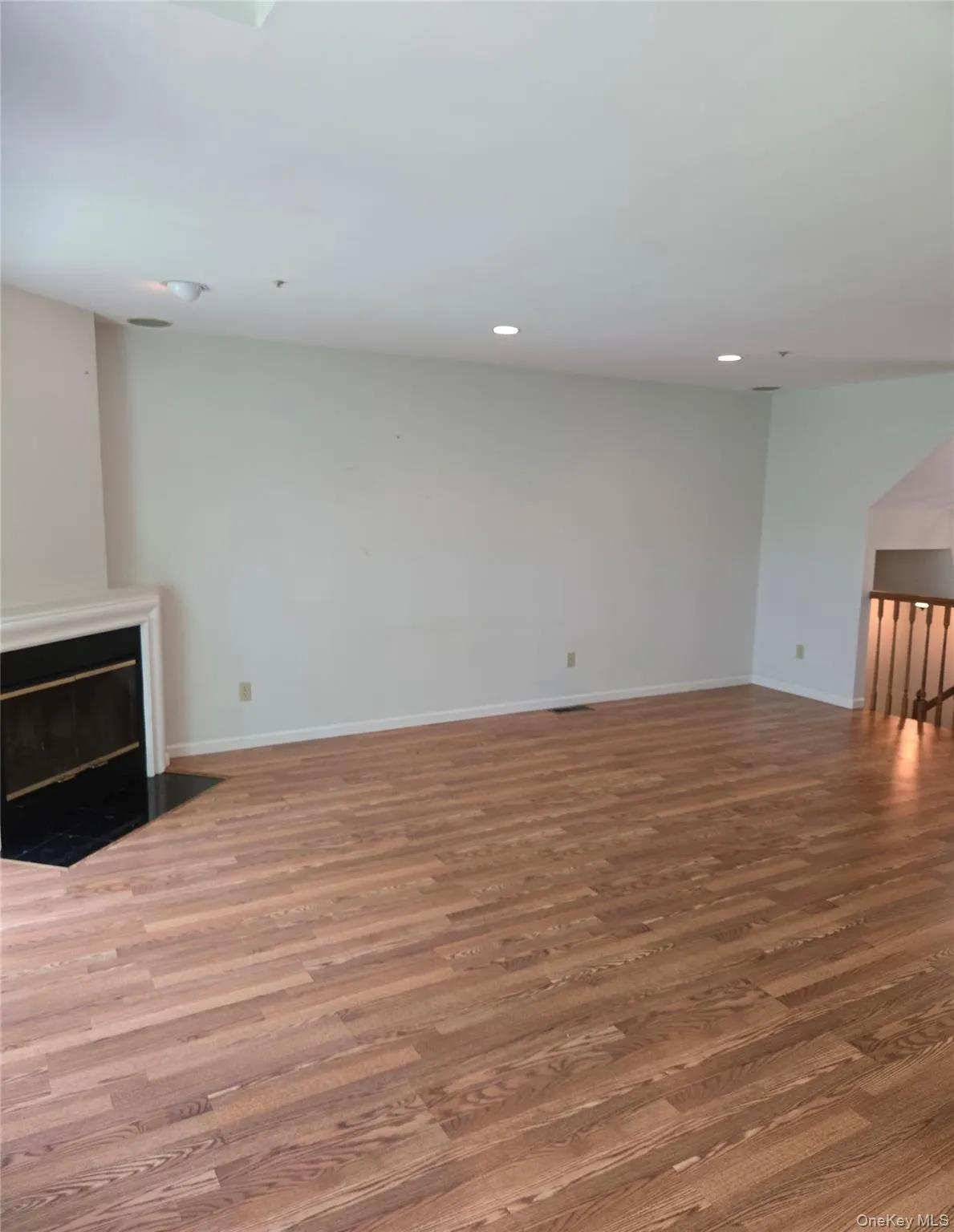1506 Pondcrest Lane, Greenburgh, NY, 3 Bedrooms Bedrooms, 7 Rooms Rooms,2 BathroomsBathrooms,Residential,For Rent,Pondcrest,0,1039146 1506 Pondcrest Lane, Greenburgh, NY, 3 Bedrooms Bedrooms, 7 Rooms Rooms,2 BathroomsBathrooms,Residential,For Rent,Pondcrest,0,1039146