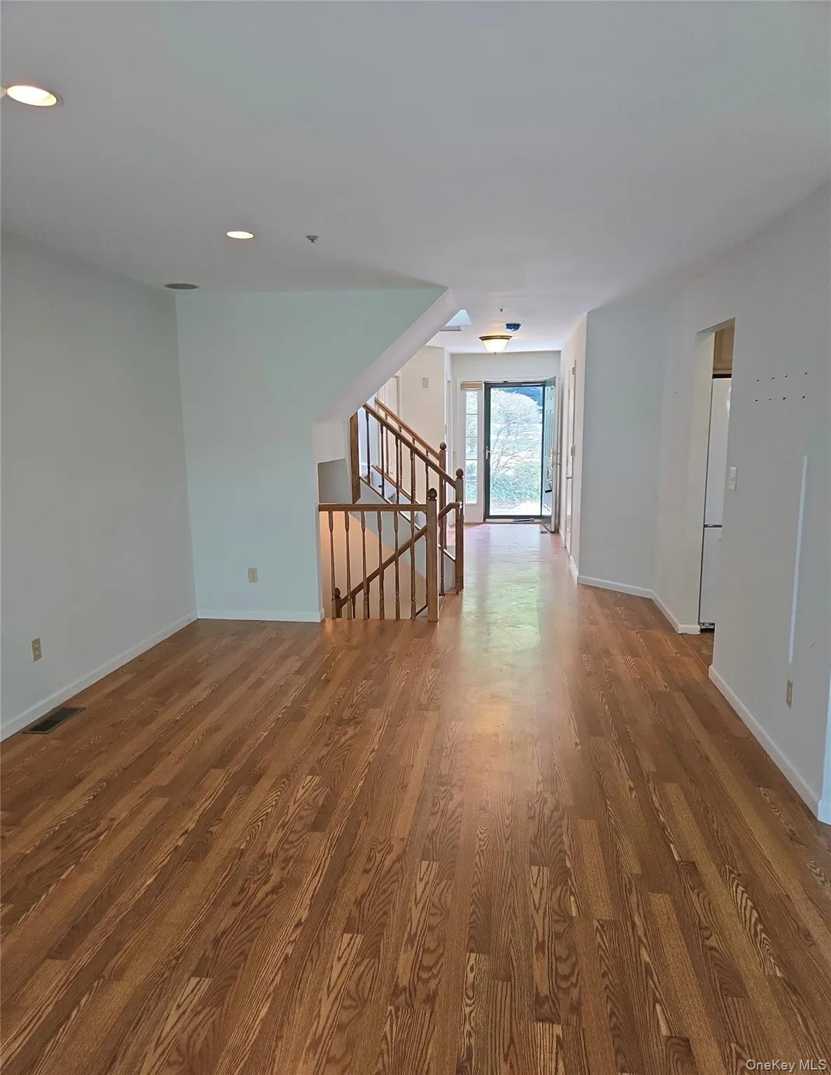 1506 Pondcrest Lane, Greenburgh, NY, 3 Bedrooms Bedrooms, 7 Rooms Rooms,2 BathroomsBathrooms,Residential,For Rent,Pondcrest,0,1039146 1506 Pondcrest Lane, Greenburgh, NY, 3 Bedrooms Bedrooms, 7 Rooms Rooms,2 BathroomsBathrooms,Residential,For Rent,Pondcrest,0,1039146