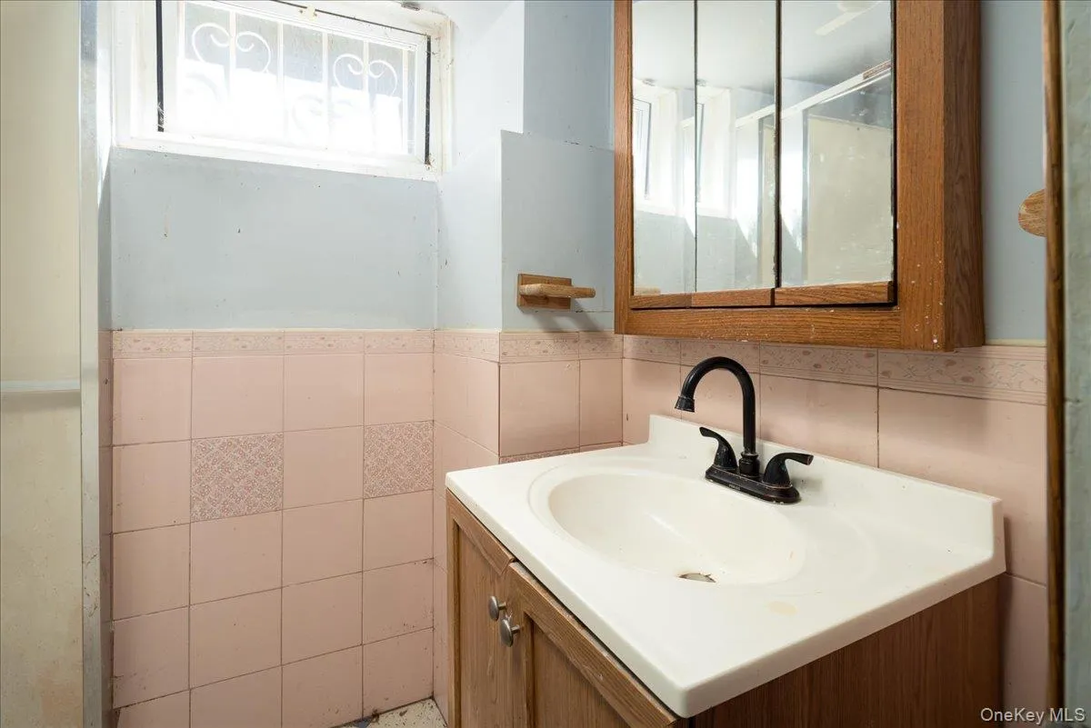 Basement Full Bathroom Basement Full Bathroom