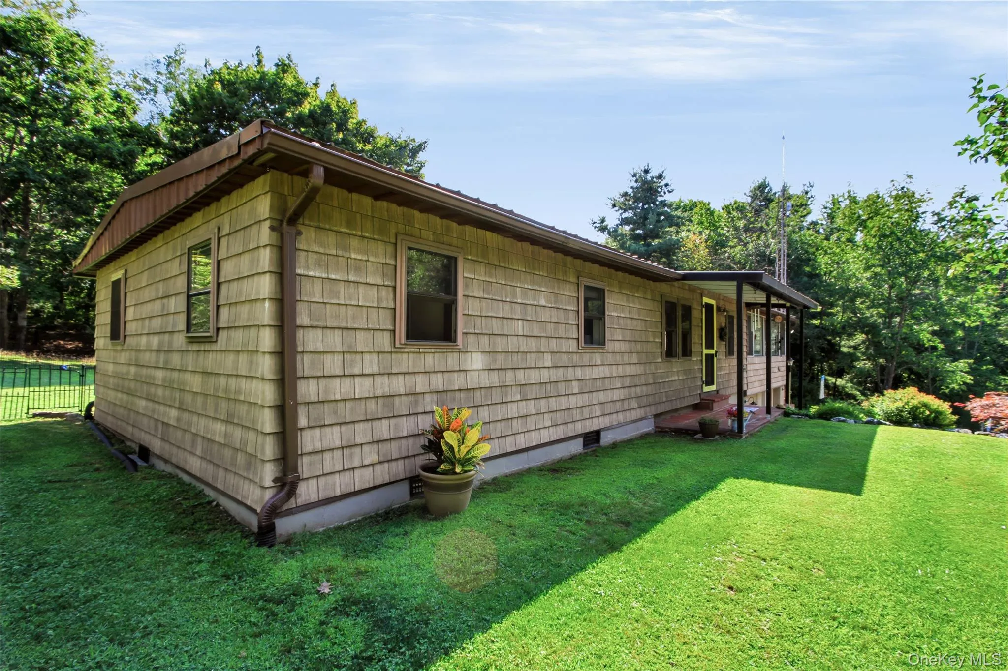 80 Lake Shore Acres, Copake, NY, 2 Bedrooms Bedrooms, 5 Rooms Rooms,1 BathroomBathrooms,Residential,For Rent,Lake Shore Acres,0,1039149 80 Lake Shore Acres, Copake, NY, 2 Bedrooms Bedrooms, 5 Rooms Rooms,1 BathroomBathrooms,Residential,For Rent,Lake Shore Acres,0,1039149