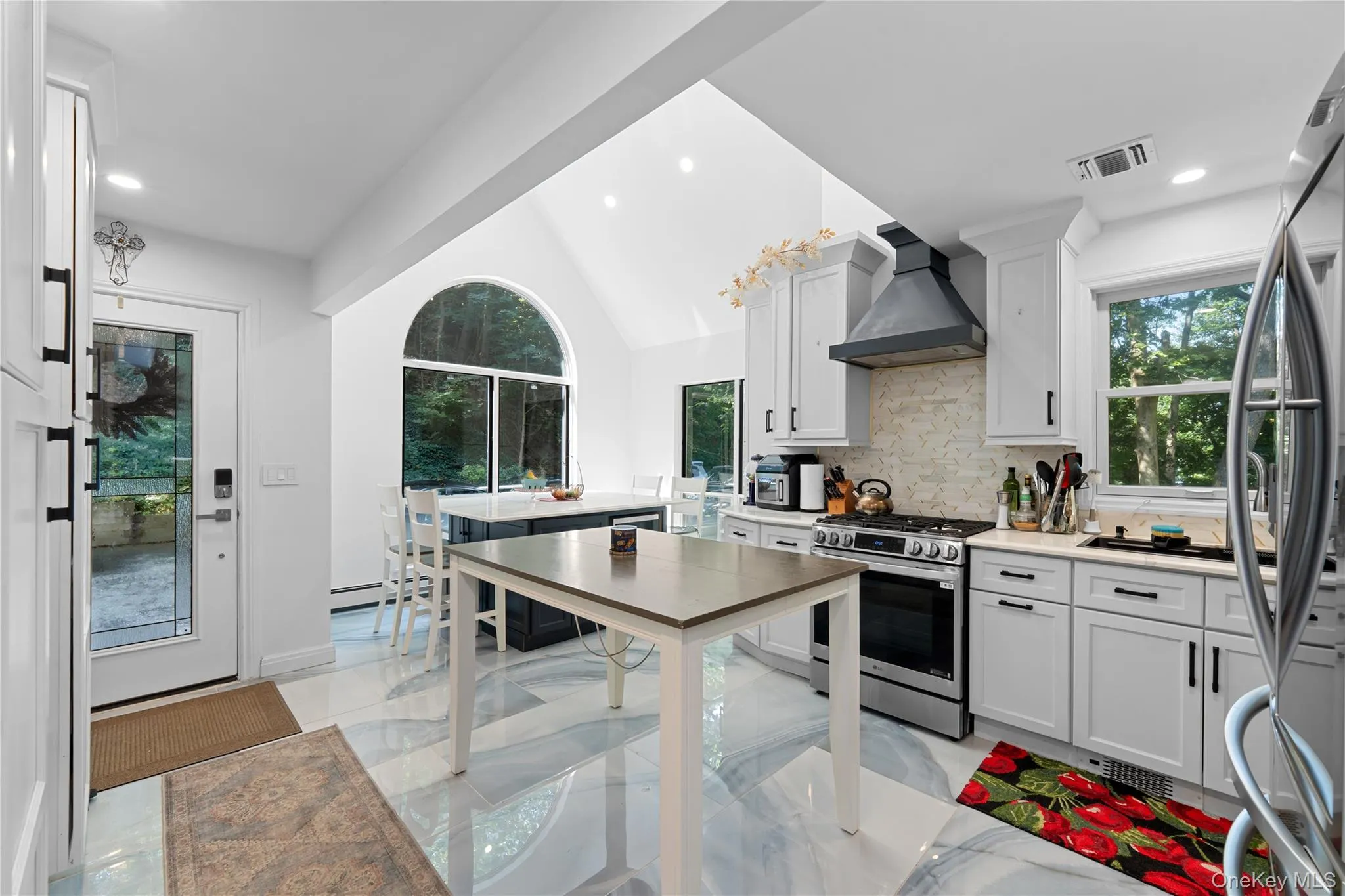 34 Hammond Road, Glen Cove, NY, 3 Bedrooms Bedrooms, 7 Rooms Rooms,2 BathroomsBathrooms,Residential Lease,For Rent,Hammond,0,1039150 34 Hammond Road, Glen Cove, NY, 3 Bedrooms Bedrooms, 7 Rooms Rooms,2 BathroomsBathrooms,Residential Lease,For Rent,Hammond,0,1039150