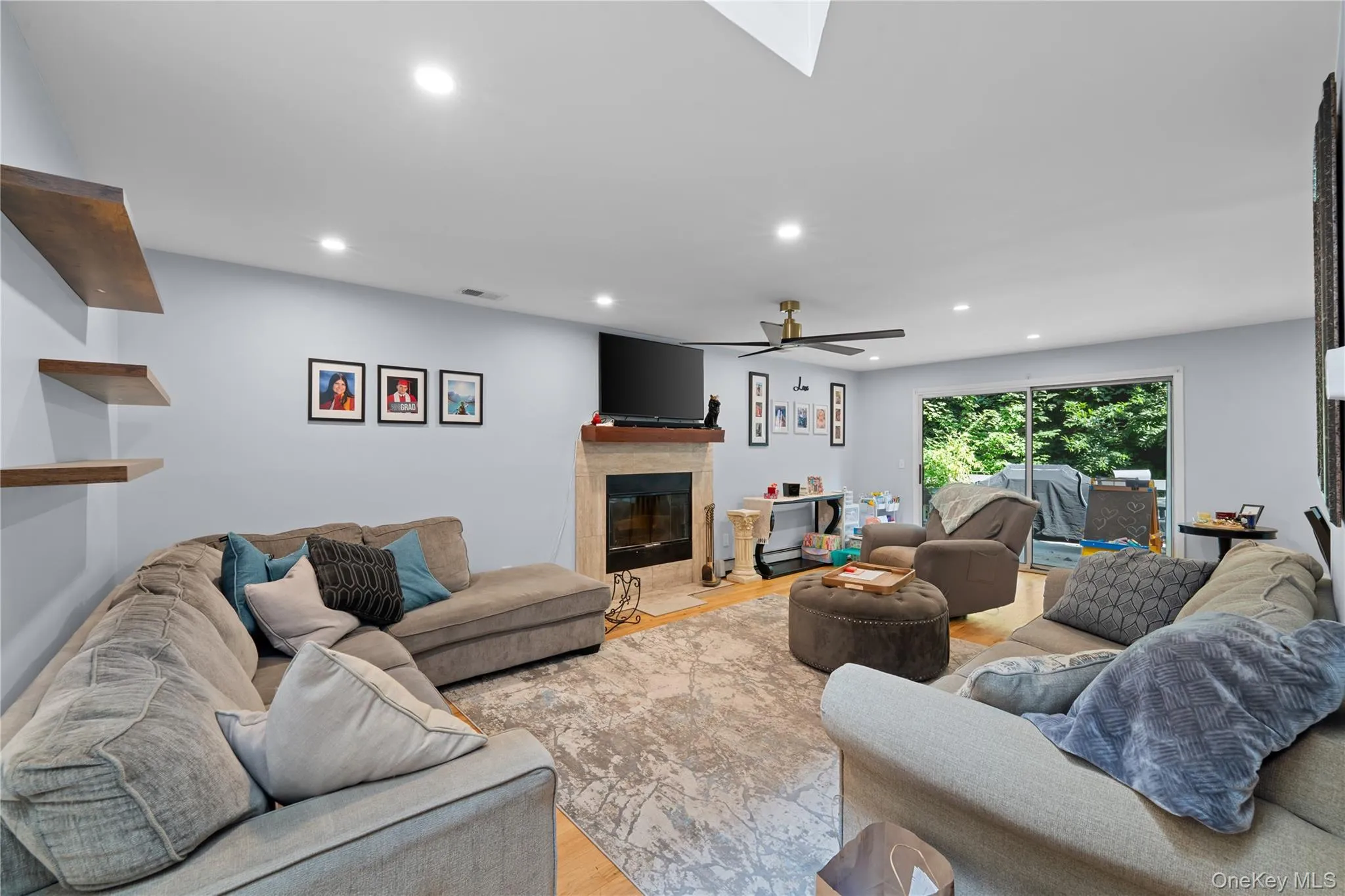 34 Hammond Road, Glen Cove, NY, 3 Bedrooms Bedrooms, 7 Rooms Rooms,2 BathroomsBathrooms,Residential Lease,For Rent,Hammond,0,1039150 34 Hammond Road, Glen Cove, NY, 3 Bedrooms Bedrooms, 7 Rooms Rooms,2 BathroomsBathrooms,Residential Lease,For Rent,Hammond,0,1039150