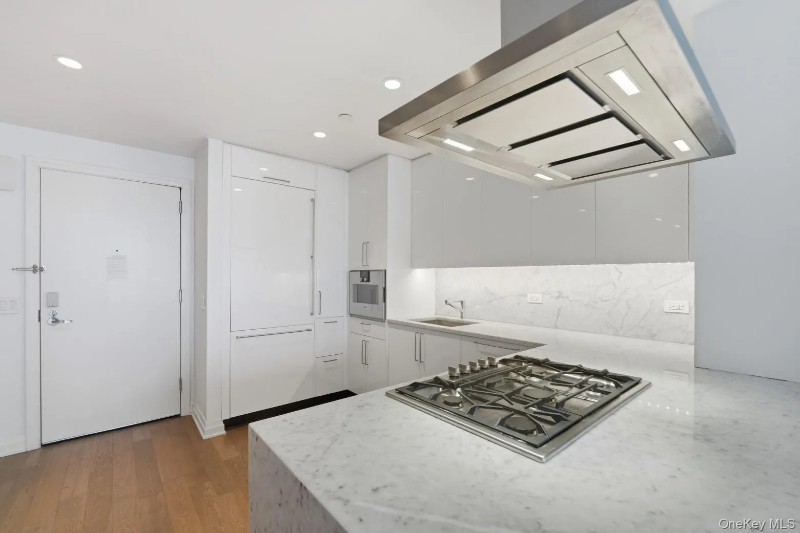 460 W 42nd Street, New York, NY, 1 Bedroom Bedrooms, 3 Rooms Rooms,1 BathroomBathrooms,Residential Lease,For Rent,W 42nd Street,0,1039156 460 W 42nd Street, New York, NY, 1 Bedroom Bedrooms, 3 Rooms Rooms,1 BathroomBathrooms,Residential Lease,For Rent,W 42nd Street,0,1039156