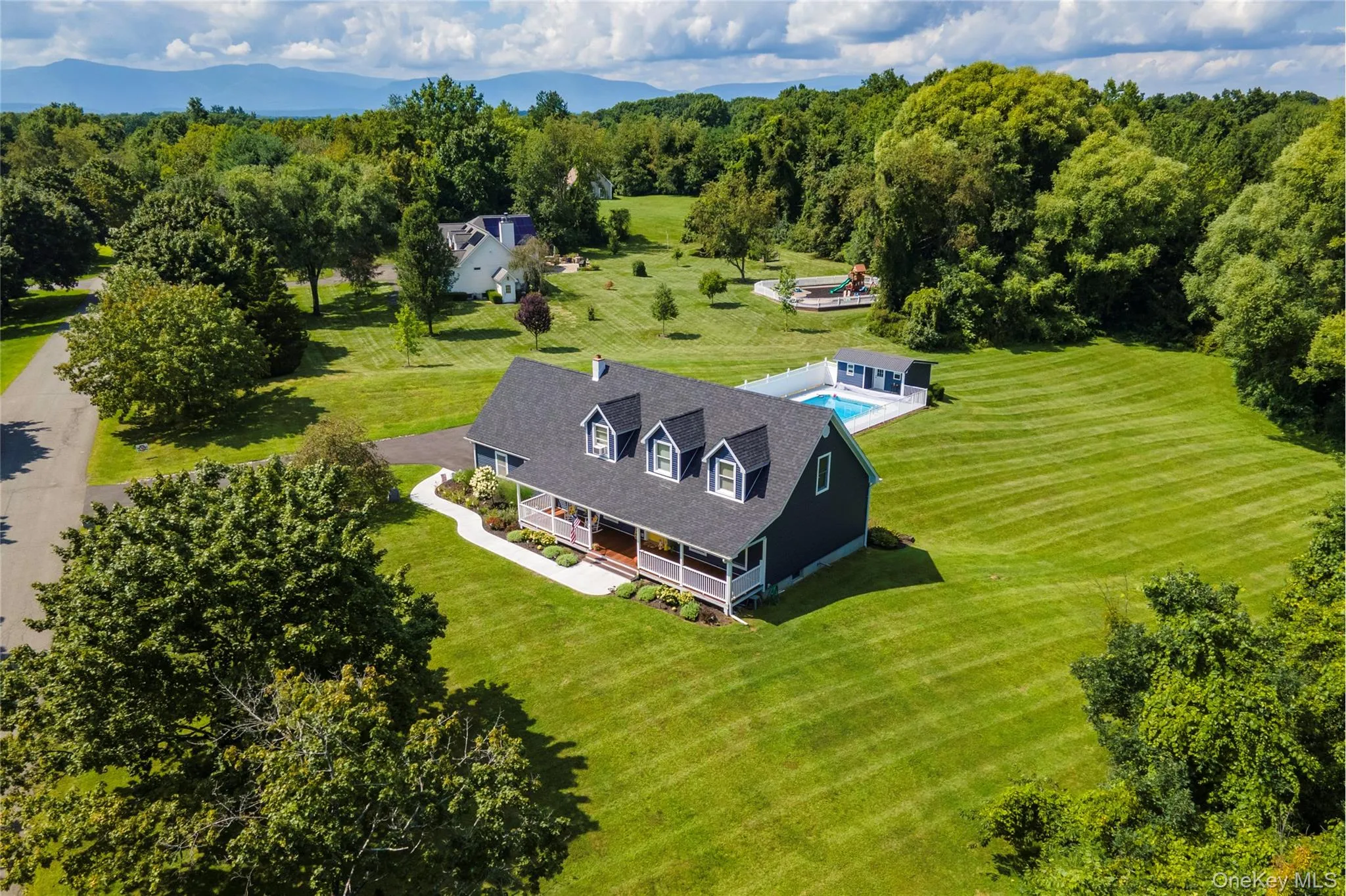 24 Quail Lane, Clermont, NY, 4 Bedrooms Bedrooms, 7 Rooms Rooms,2 BathroomsBathrooms,Residential,For Rent,Quail,0,1039158 24 Quail Lane, Clermont, NY, 4 Bedrooms Bedrooms, 7 Rooms Rooms,2 BathroomsBathrooms,Residential,For Rent,Quail,0,1039158