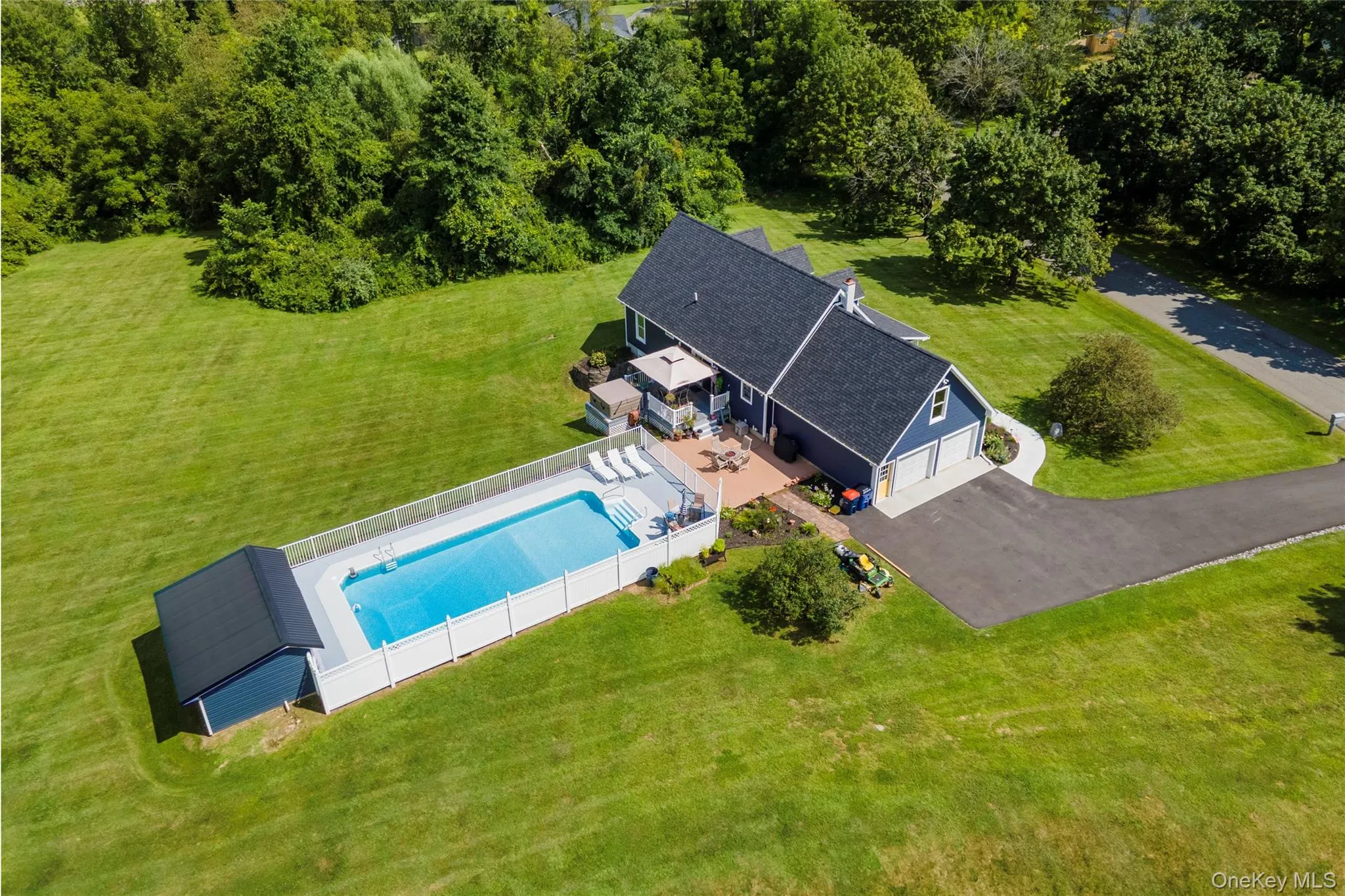 24 Quail Lane, Clermont, NY, 4 Bedrooms Bedrooms, 7 Rooms Rooms,2 BathroomsBathrooms,Residential,For Rent,Quail,0,1039158 24 Quail Lane, Clermont, NY, 4 Bedrooms Bedrooms, 7 Rooms Rooms,2 BathroomsBathrooms,Residential,For Rent,Quail,0,1039158
