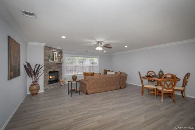 265 Village Green Drive, Brookhaven, NY, 2 Bedrooms Bedrooms, 7 Rooms Rooms,2 BathroomsBathrooms,Residential Lease,For Rent,Village Green,0,1039160 265 Village Green Drive, Brookhaven, NY, 2 Bedrooms Bedrooms, 7 Rooms Rooms,2 BathroomsBathrooms,Residential Lease,For Rent,Village Green,0,1039160