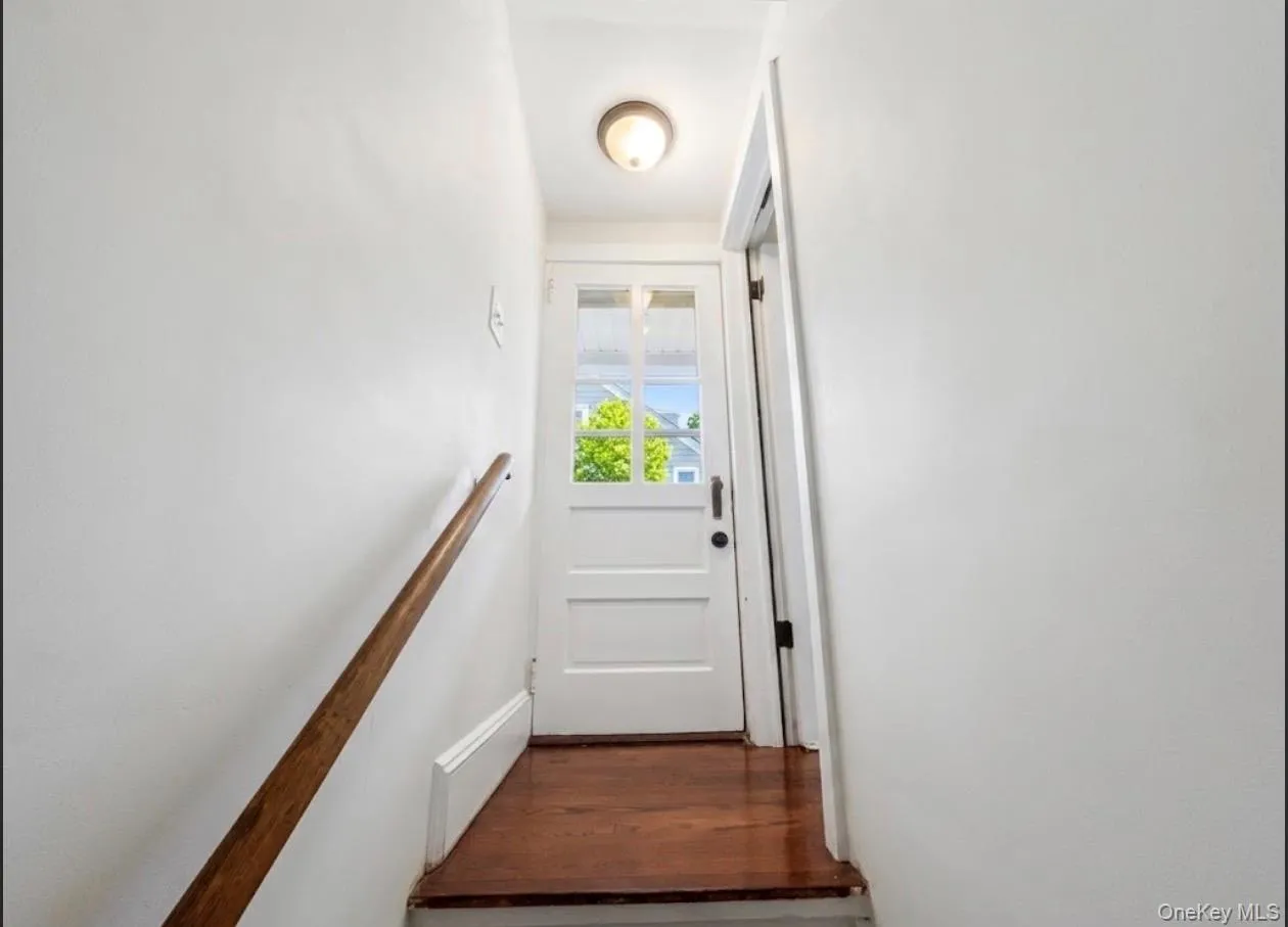 26 Gardner Avenue, Middletown, NY, 2 Bedrooms Bedrooms, 5 Rooms Rooms,1 BathroomBathrooms,Residential,For Rent,Gardner,0,1039162 26 Gardner Avenue, Middletown, NY, 2 Bedrooms Bedrooms, 5 Rooms Rooms,1 BathroomBathrooms,Residential,For Rent,Gardner,0,1039162