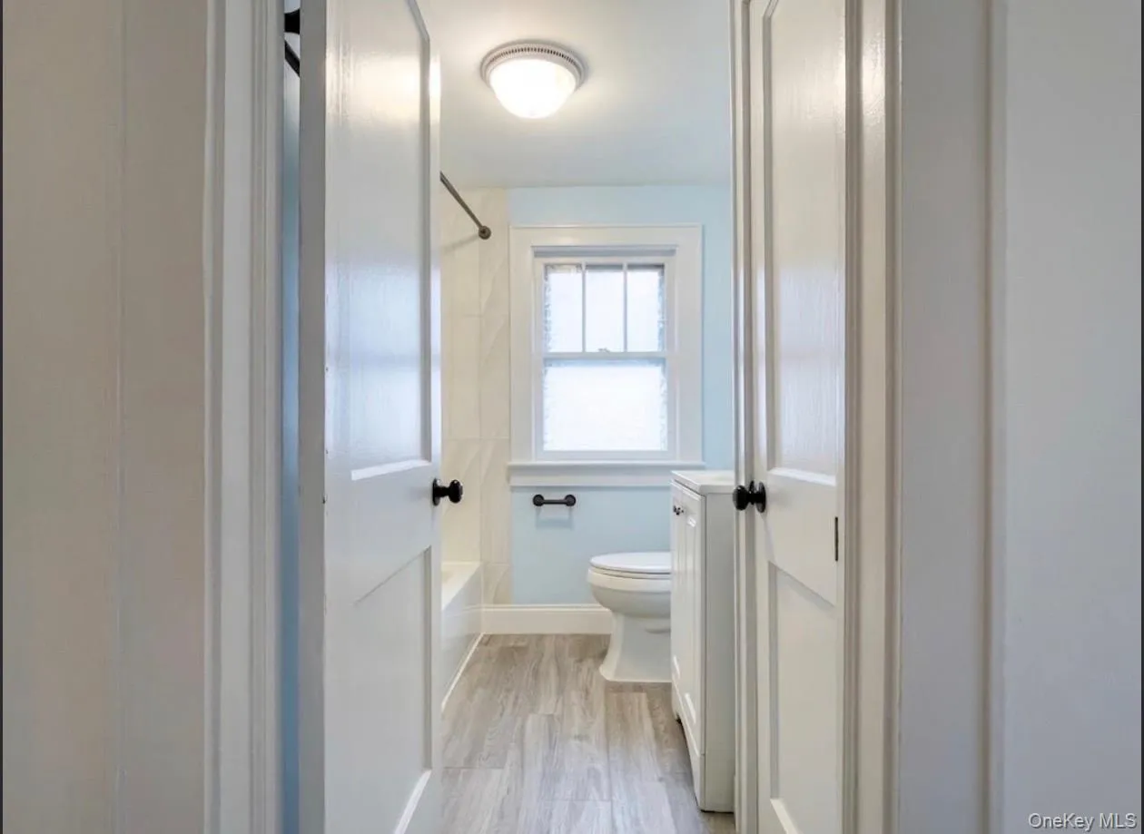 26 Gardner Avenue, Middletown, NY, 2 Bedrooms Bedrooms, 5 Rooms Rooms,1 BathroomBathrooms,Residential,For Rent,Gardner,0,1039162 26 Gardner Avenue, Middletown, NY, 2 Bedrooms Bedrooms, 5 Rooms Rooms,1 BathroomBathrooms,Residential,For Rent,Gardner,0,1039162