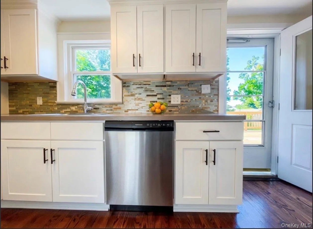 26 Gardner Avenue, Middletown, NY, 2 Bedrooms Bedrooms, 5 Rooms Rooms,1 BathroomBathrooms,Residential,For Rent,Gardner,0,1039162 26 Gardner Avenue, Middletown, NY, 2 Bedrooms Bedrooms, 5 Rooms Rooms,1 BathroomBathrooms,Residential,For Rent,Gardner,0,1039162