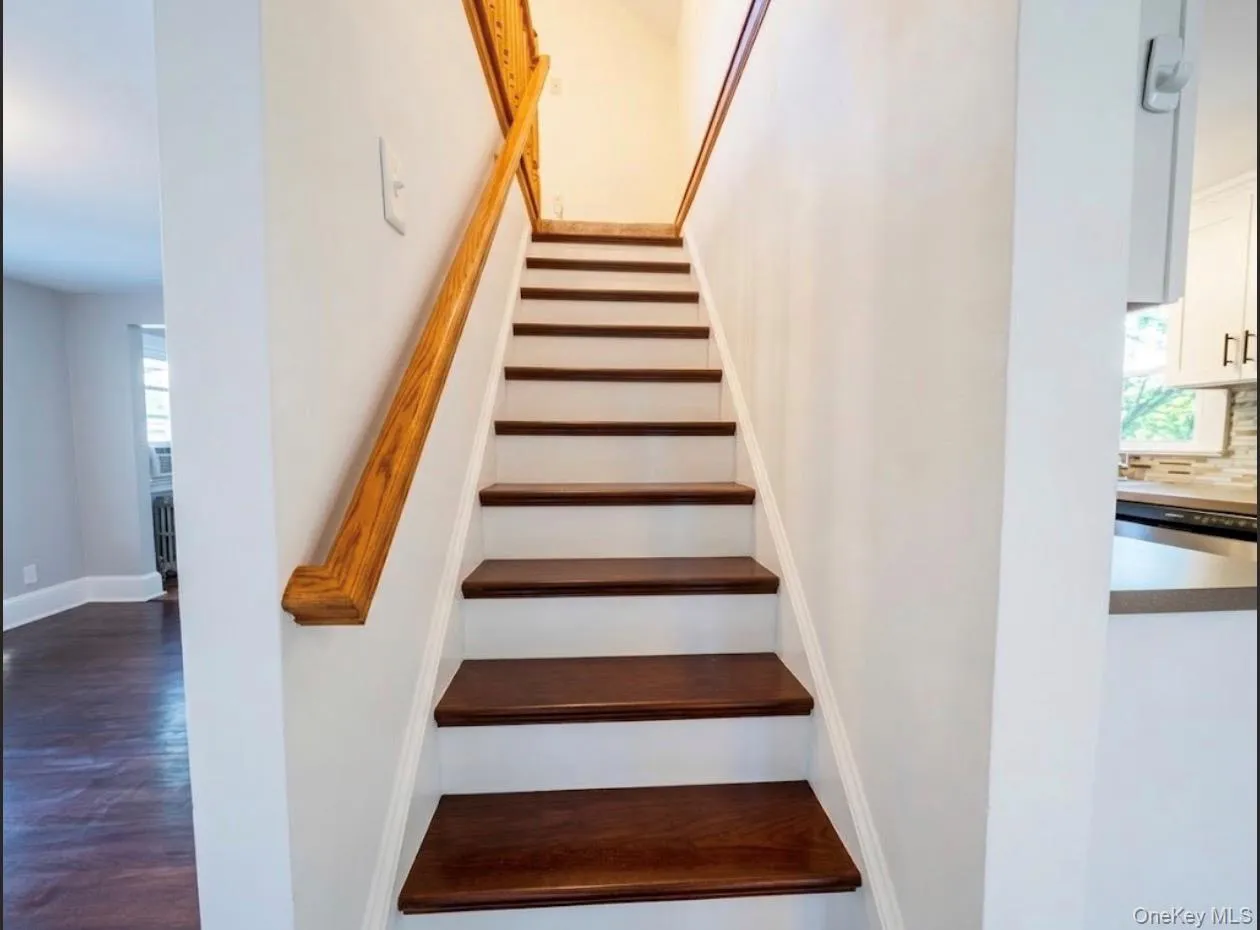 26 Gardner Avenue, Middletown, NY, 2 Bedrooms Bedrooms, 5 Rooms Rooms,1 BathroomBathrooms,Residential,For Rent,Gardner,0,1039162 26 Gardner Avenue, Middletown, NY, 2 Bedrooms Bedrooms, 5 Rooms Rooms,1 BathroomBathrooms,Residential,For Rent,Gardner,0,1039162