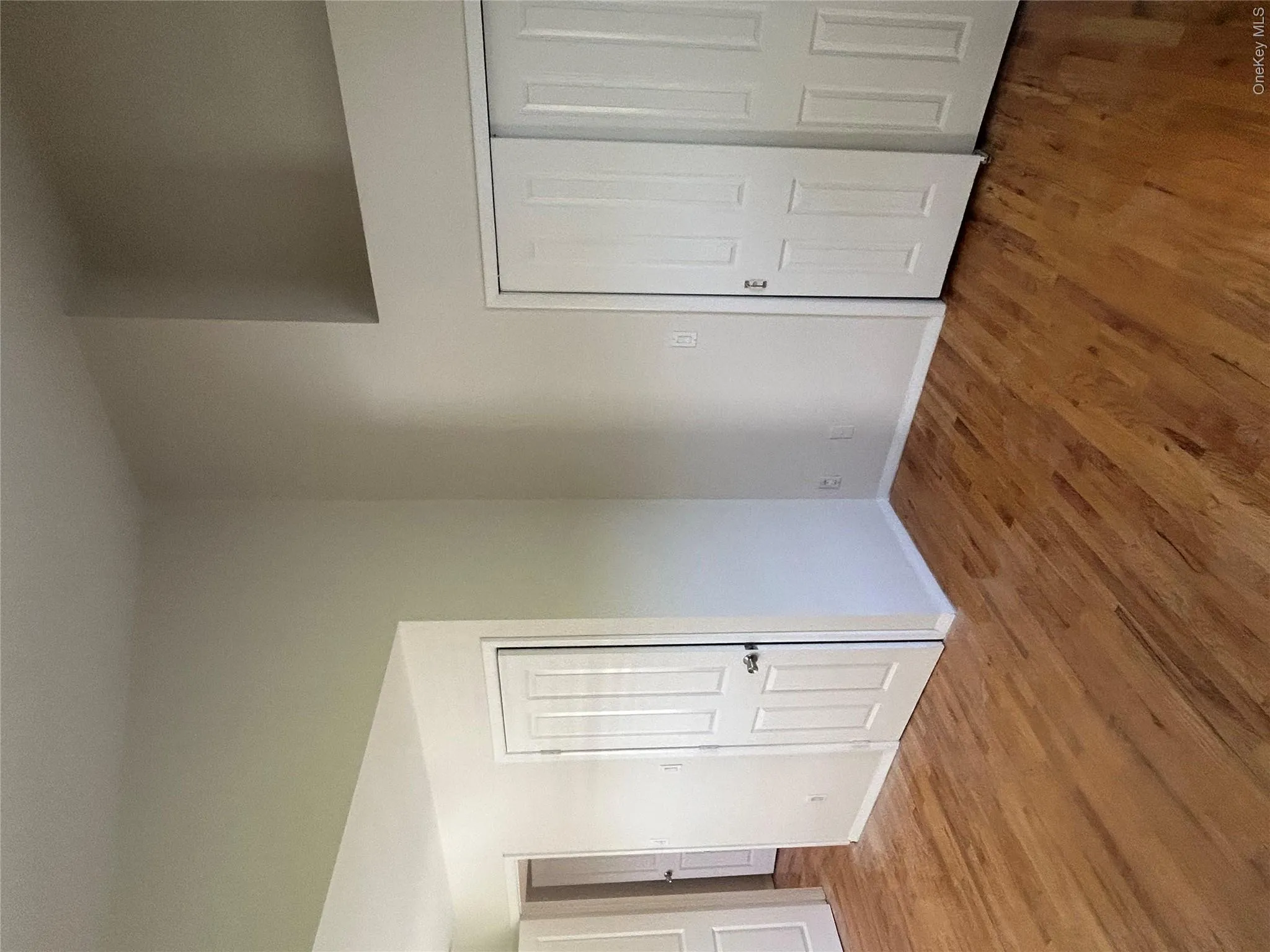 75 Mc Cue Lane, Babylon, NY, 2 Bedrooms Bedrooms, 4 Rooms Rooms,1 BathroomBathrooms,Residential Lease,For Rent,Mc Cue,0,1039168 75 Mc Cue Lane, Babylon, NY, 2 Bedrooms Bedrooms, 4 Rooms Rooms,1 BathroomBathrooms,Residential Lease,For Rent,Mc Cue,0,1039168