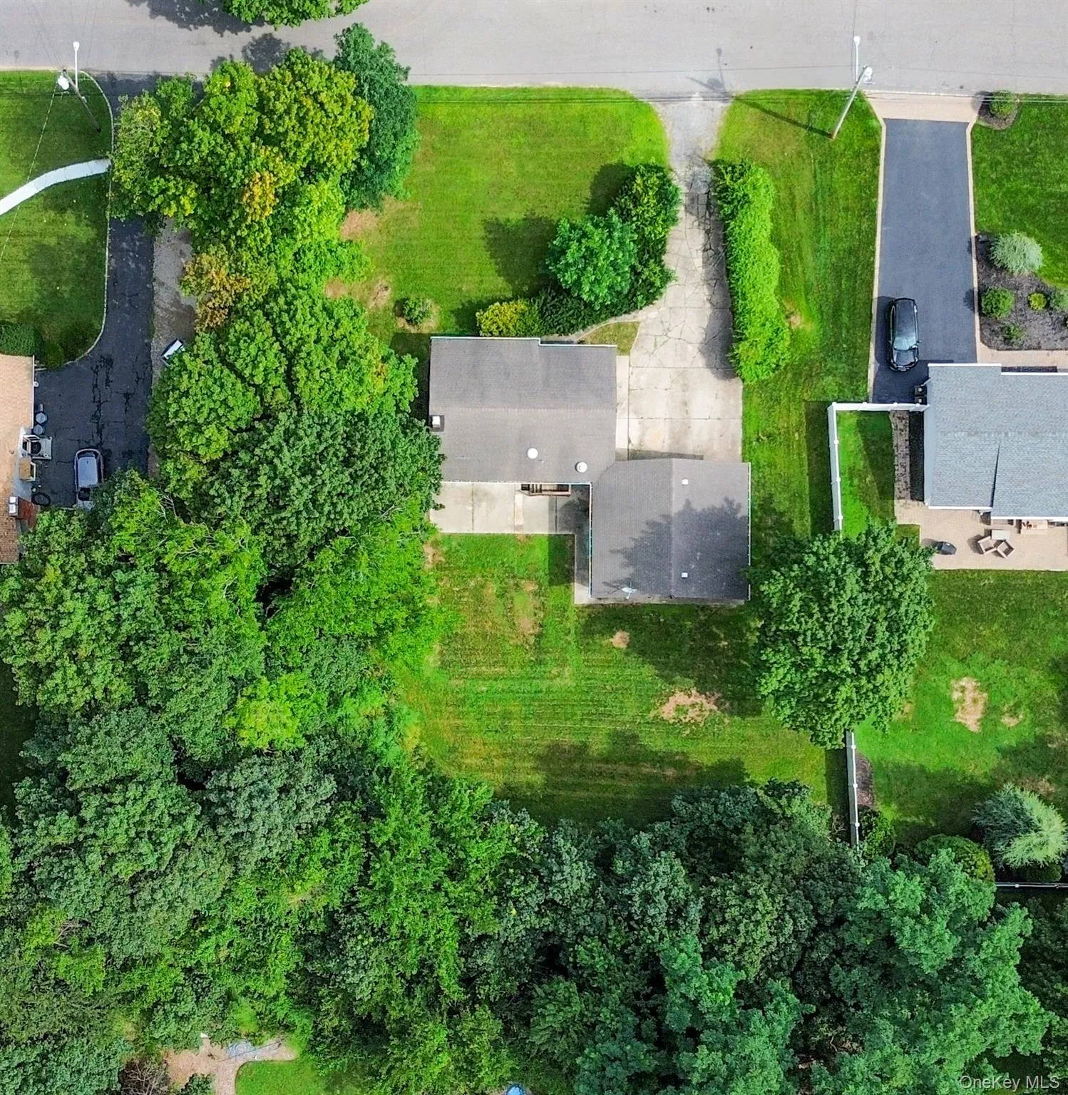 38 Sams Path, Brookhaven, NY, 2 Bedrooms Bedrooms, 4 Rooms Rooms,1 BathroomBathrooms,Residential,For Rent,Sams,0,1039169 38 Sams Path, Brookhaven, NY, 2 Bedrooms Bedrooms, 4 Rooms Rooms,1 BathroomBathrooms,Residential,For Rent,Sams,0,1039169