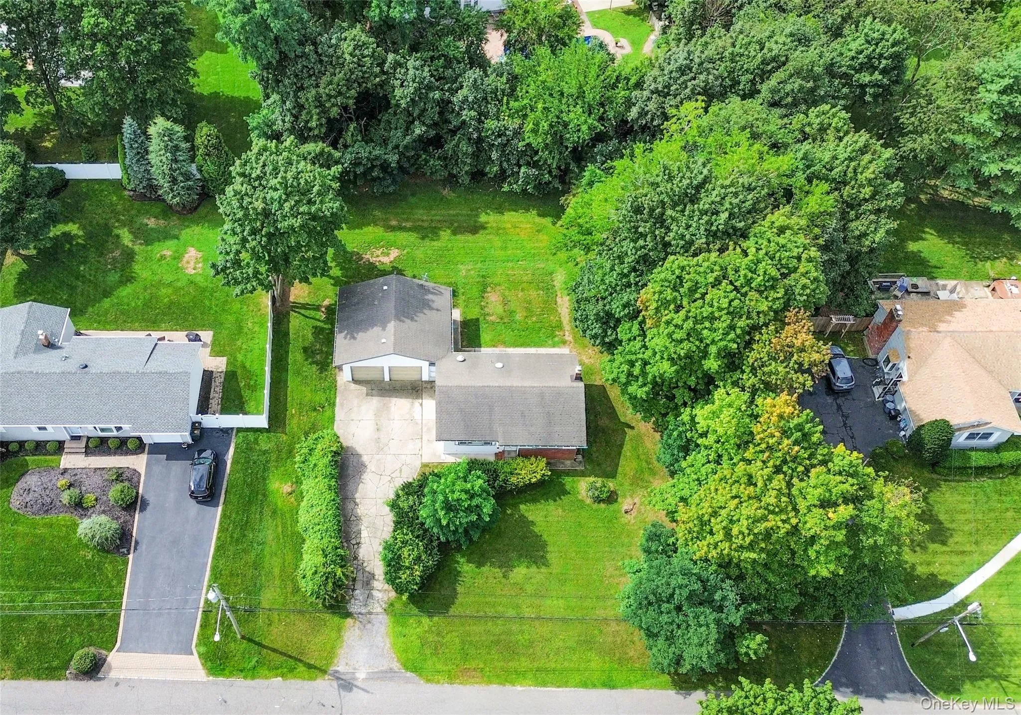 38 Sams Path, Brookhaven, NY, 2 Bedrooms Bedrooms, 4 Rooms Rooms,1 BathroomBathrooms,Residential,For Rent,Sams,0,1039169 38 Sams Path, Brookhaven, NY, 2 Bedrooms Bedrooms, 4 Rooms Rooms,1 BathroomBathrooms,Residential,For Rent,Sams,0,1039169