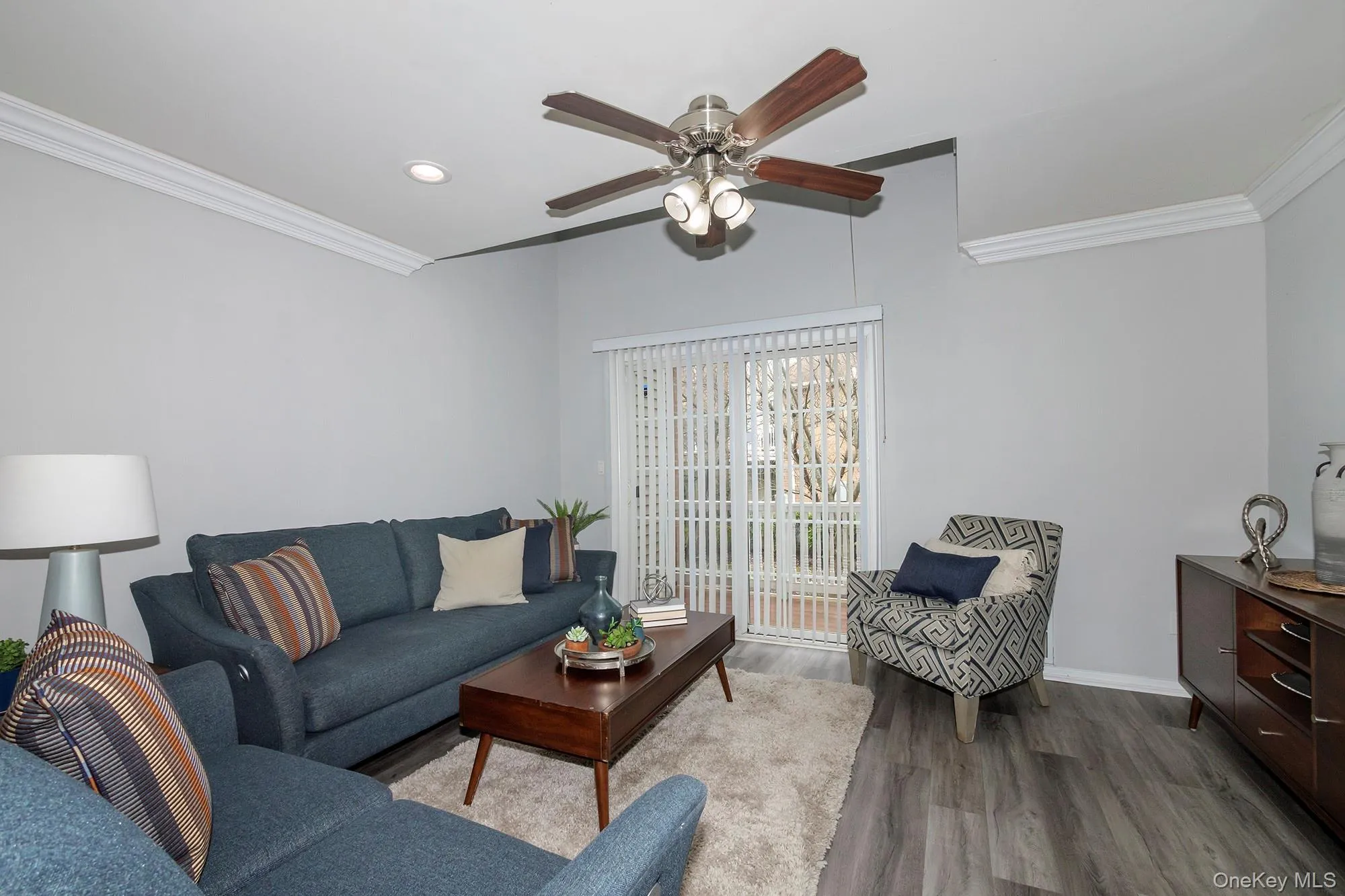 54 Pinnacle Drive, Brookhaven, NY, 1 Bedroom Bedrooms, 6 Rooms Rooms,2 BathroomsBathrooms,Residential Lease,For Rent,Pinnacle,0,1039177 54 Pinnacle Drive, Brookhaven, NY, 1 Bedroom Bedrooms, 6 Rooms Rooms,2 BathroomsBathrooms,Residential Lease,For Rent,Pinnacle,0,1039177