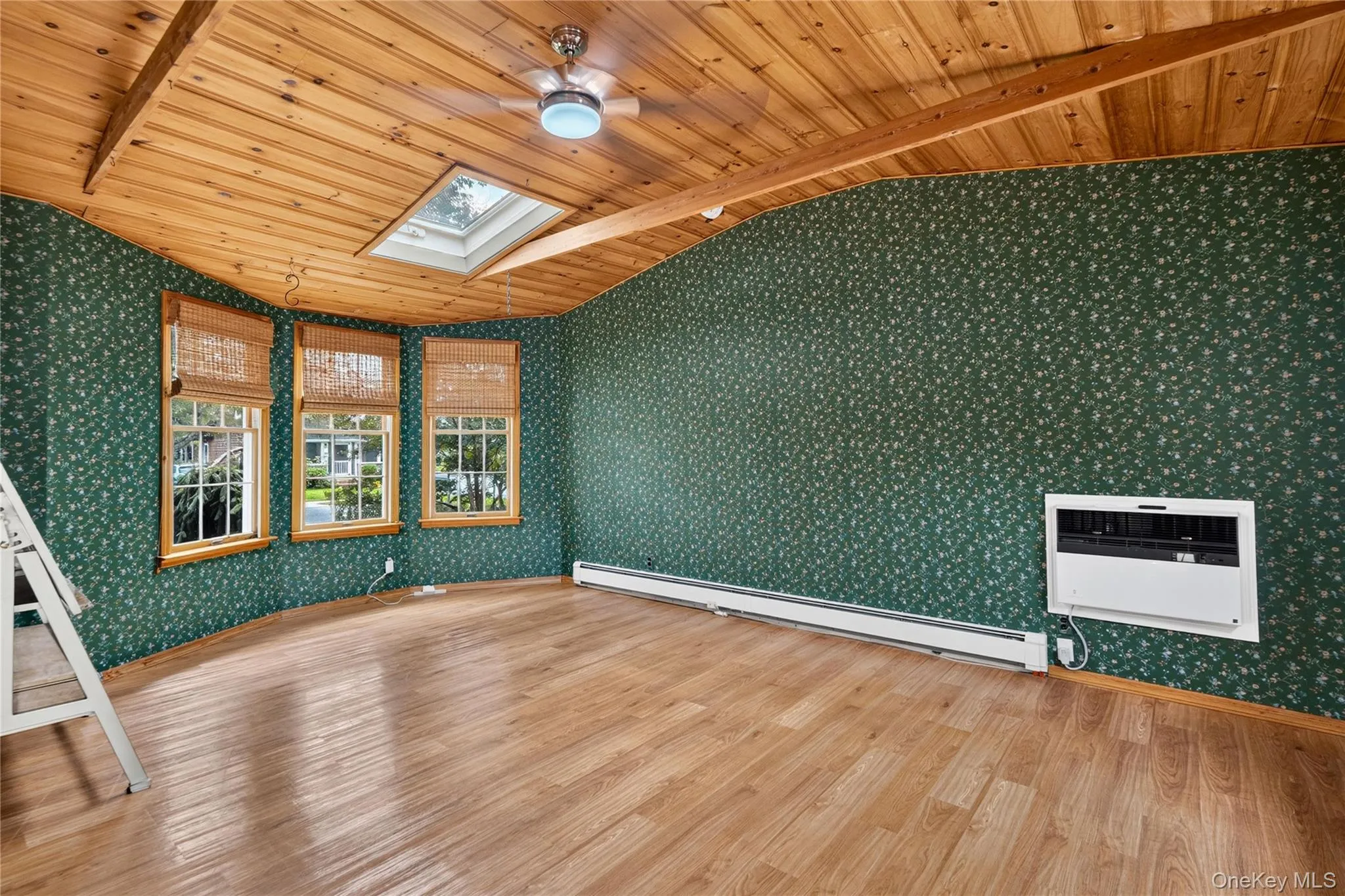 51 Hamilton Street, Islip, NY, 3 Bedrooms Bedrooms, 9 Rooms Rooms,2 BathroomsBathrooms,Residential,For Rent,Hamilton,0,1039180 51 Hamilton Street, Islip, NY, 3 Bedrooms Bedrooms, 9 Rooms Rooms,2 BathroomsBathrooms,Residential,For Rent,Hamilton,0,1039180