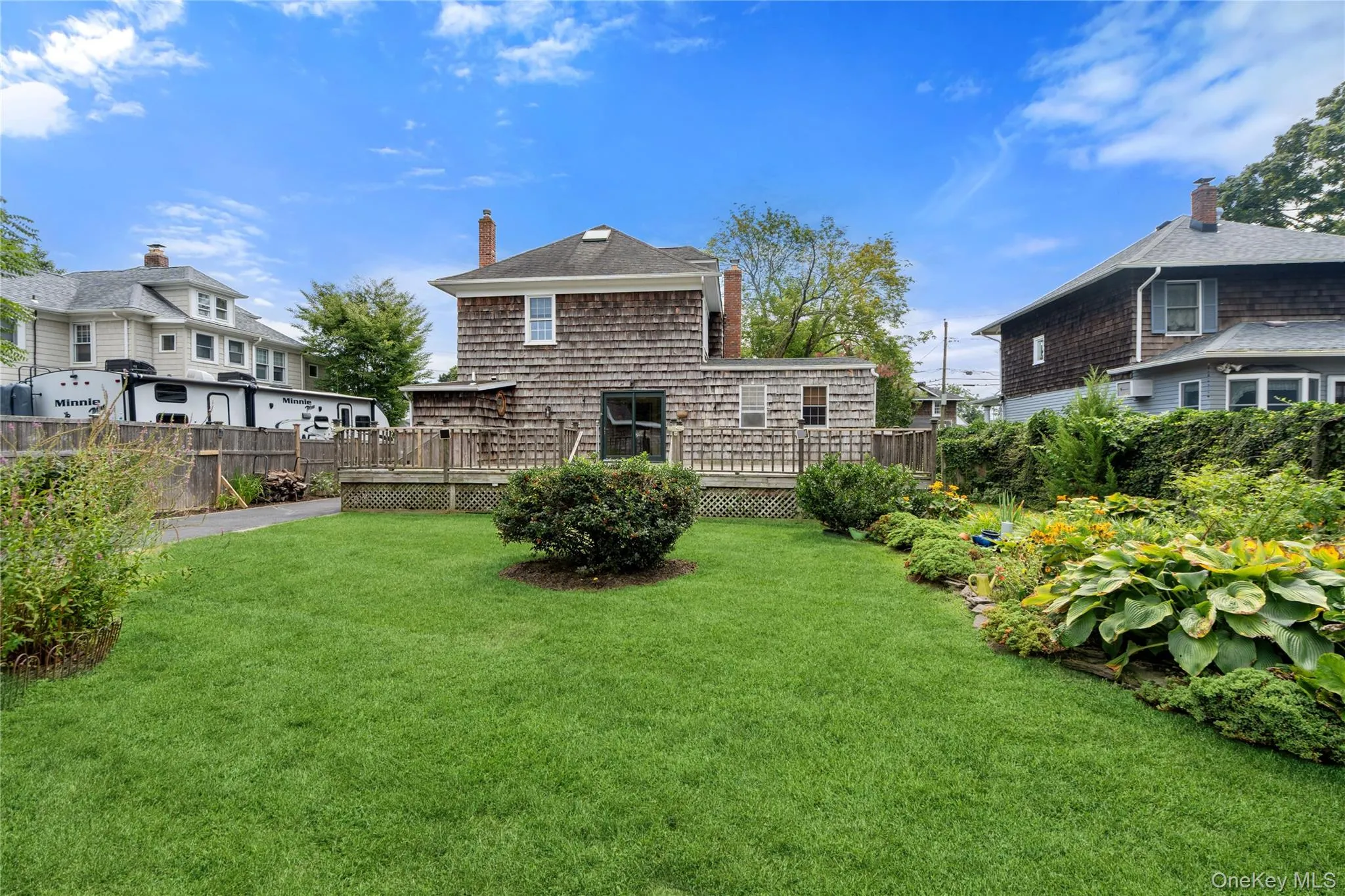 51 Hamilton Street, Islip, NY, 3 Bedrooms Bedrooms, 9 Rooms Rooms,2 BathroomsBathrooms,Residential,For Rent,Hamilton,0,1039180 51 Hamilton Street, Islip, NY, 3 Bedrooms Bedrooms, 9 Rooms Rooms,2 BathroomsBathrooms,Residential,For Rent,Hamilton,0,1039180