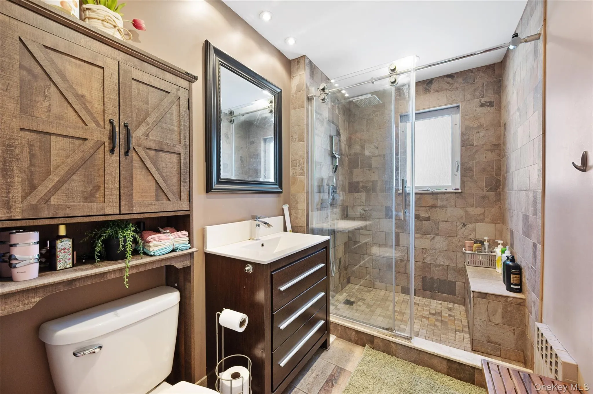 6991 Caldwell Avenue, New York, NY, 3 Bedrooms Bedrooms, 10 Rooms Rooms,2 BathroomsBathrooms,Residential,For Rent,Caldwell,0,1039184 6991 Caldwell Avenue, New York, NY, 3 Bedrooms Bedrooms, 10 Rooms Rooms,2 BathroomsBathrooms,Residential,For Rent,Caldwell,0,1039184