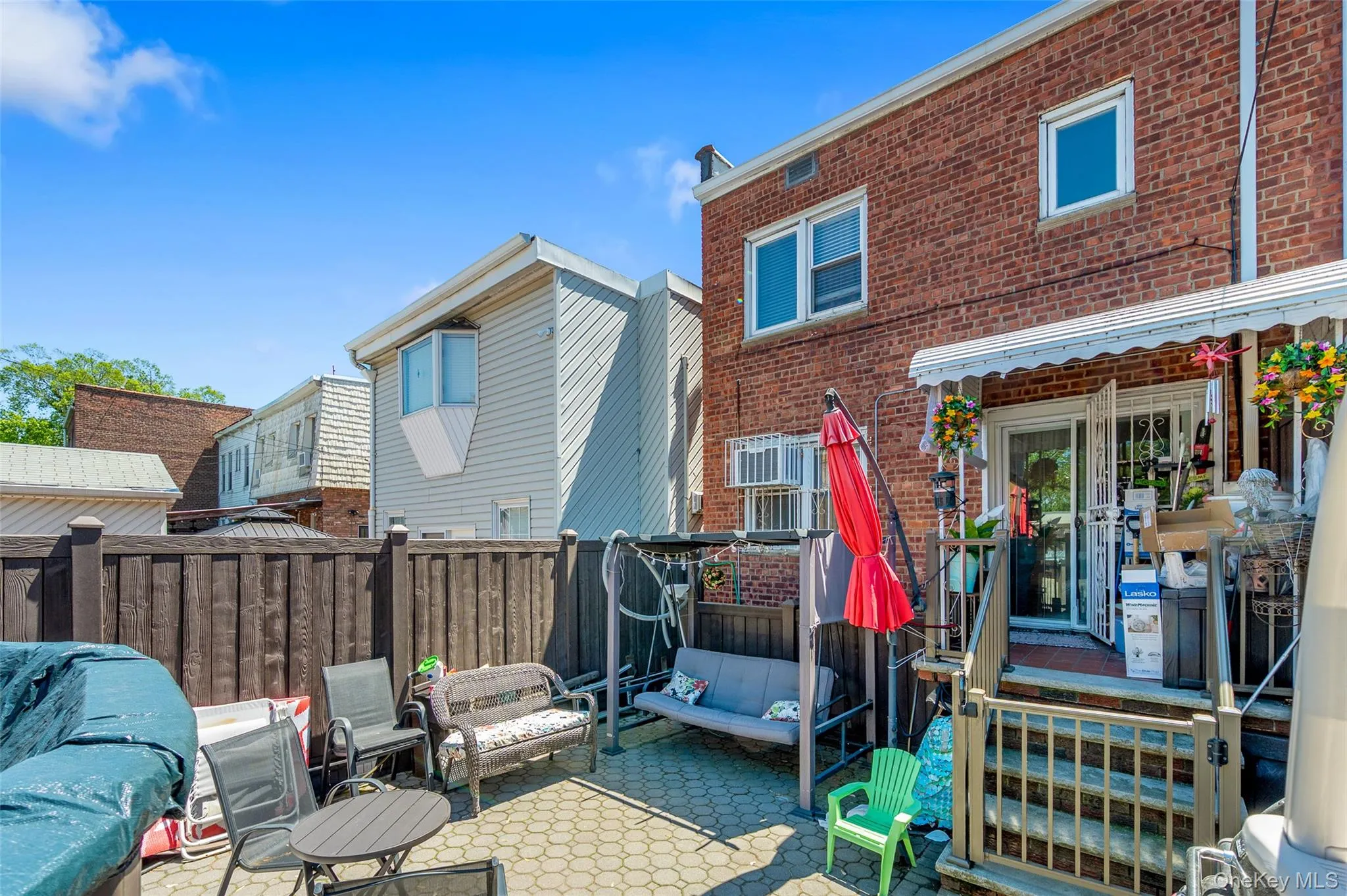 6991 Caldwell Avenue, New York, NY, 3 Bedrooms Bedrooms, 10 Rooms Rooms,2 BathroomsBathrooms,Residential,For Rent,Caldwell,0,1039184 6991 Caldwell Avenue, New York, NY, 3 Bedrooms Bedrooms, 10 Rooms Rooms,2 BathroomsBathrooms,Residential,For Rent,Caldwell,0,1039184