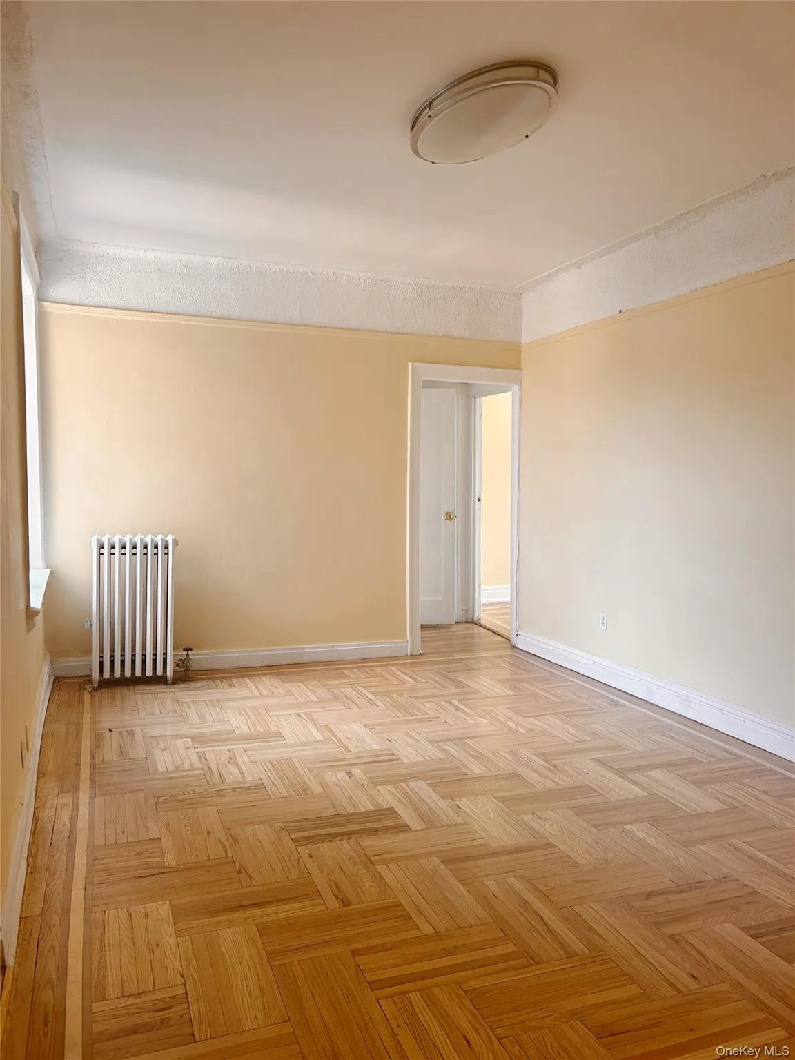 37-16 83rd Street, New York, NY, 1 Bedroom Bedrooms, 3 Rooms Rooms,1 BathroomBathrooms,Residential,For Rent,83rd,0,1039185 37-16 83rd Street, New York, NY, 1 Bedroom Bedrooms, 3 Rooms Rooms,1 BathroomBathrooms,Residential,For Rent,83rd,0,1039185