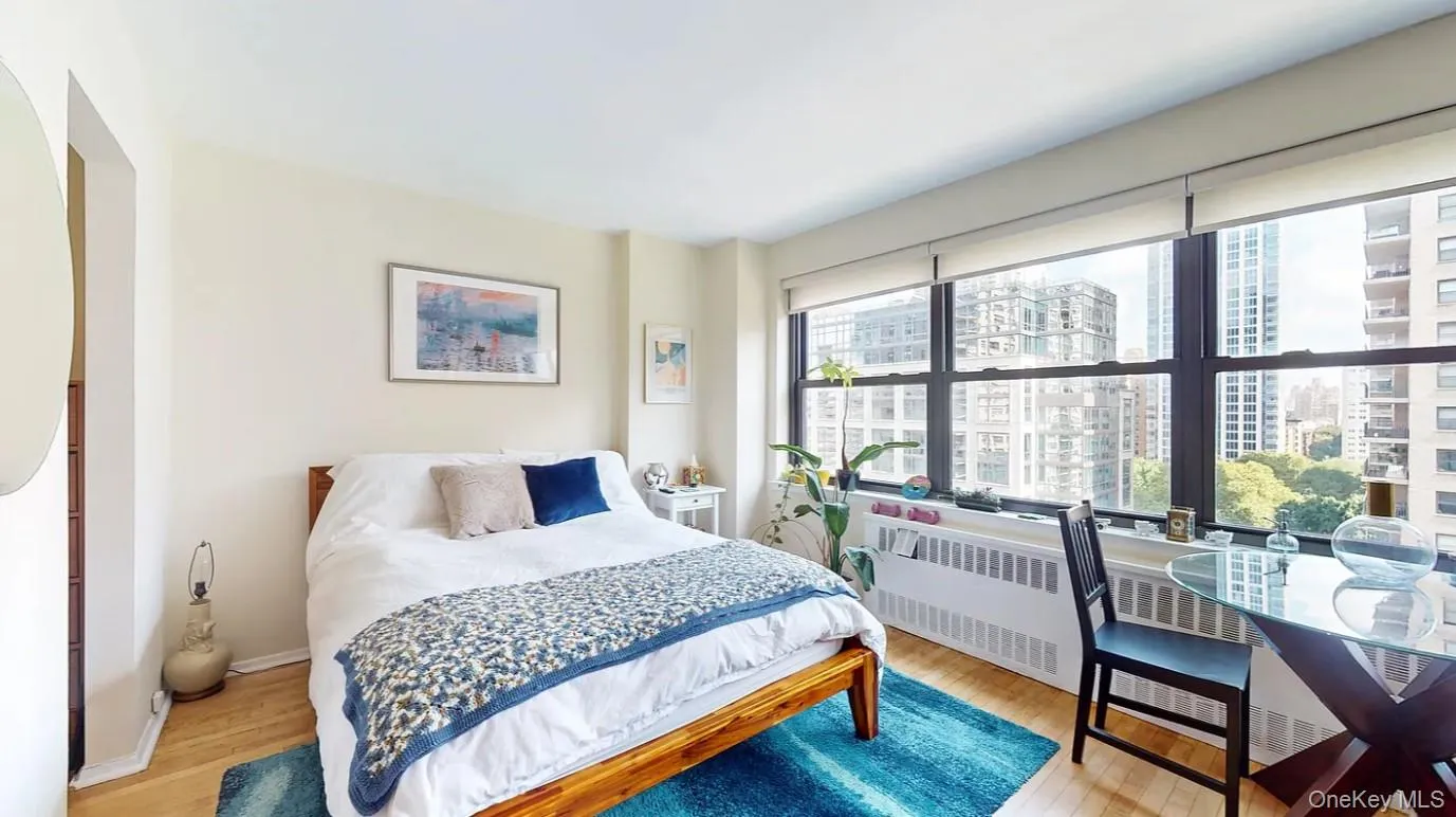 185 End Avenue, New York, NY, 2 Rooms Rooms,1 BathroomBathrooms,Residential,For Rent,End,0,1039186 185 End Avenue, New York, NY, 2 Rooms Rooms,1 BathroomBathrooms,Residential,For Rent,End,0,1039186