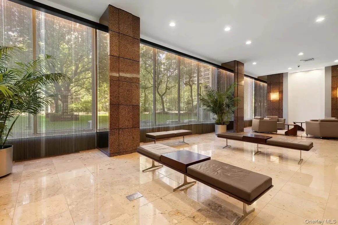 185 End Avenue, New York, NY, 2 Rooms Rooms,1 BathroomBathrooms,Residential,For Rent,End,0,1039186 185 End Avenue, New York, NY, 2 Rooms Rooms,1 BathroomBathrooms,Residential,For Rent,End,0,1039186