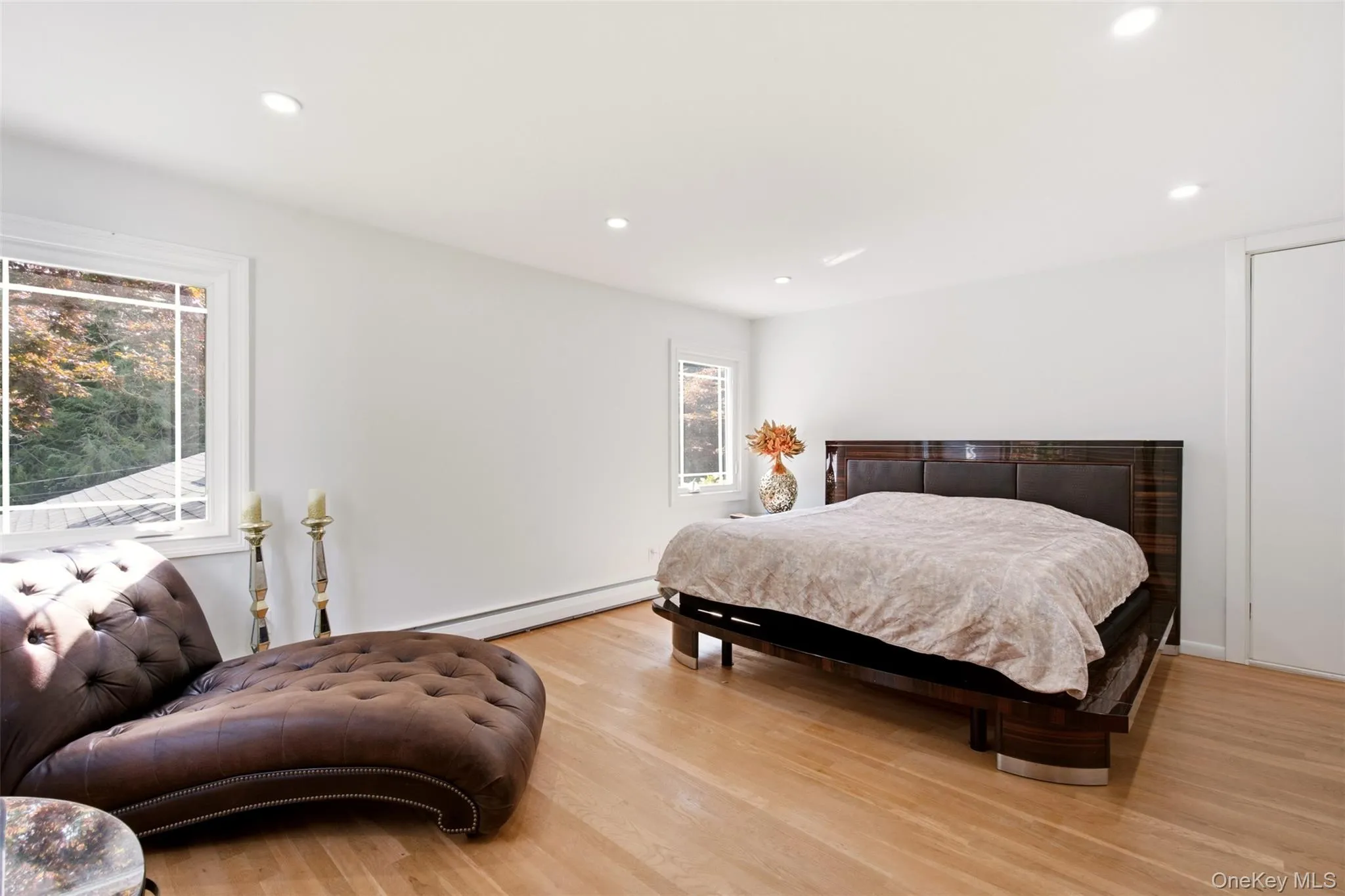 Primary Bedroom Ensuite Primary Bedroom Ensuite