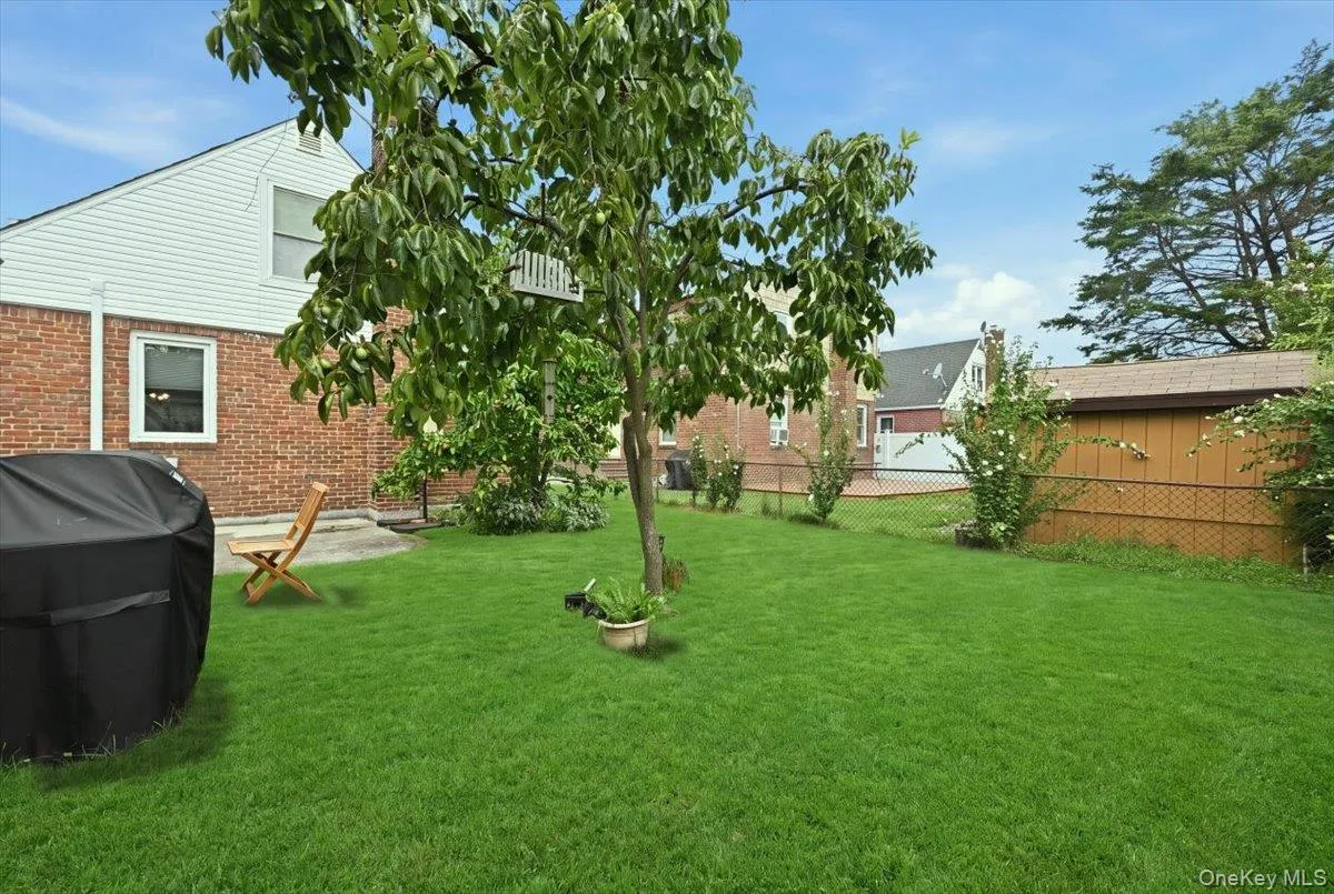 47 Fendale Street, Hempstead, NY, 4 Bedrooms Bedrooms, 7 Rooms Rooms,2 BathroomsBathrooms,Residential,For Rent,Fendale,0,1039188 47 Fendale Street, Hempstead, NY, 4 Bedrooms Bedrooms, 7 Rooms Rooms,2 BathroomsBathrooms,Residential,For Rent,Fendale,0,1039188