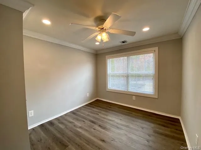 61 Neal, Brookhaven, NY, 2 Bedrooms Bedrooms, 6 Rooms Rooms,2 BathroomsBathrooms,Residential Lease,For Rent,Neal,0,1039197 61 Neal, Brookhaven, NY, 2 Bedrooms Bedrooms, 6 Rooms Rooms,2 BathroomsBathrooms,Residential Lease,For Rent,Neal,0,1039197