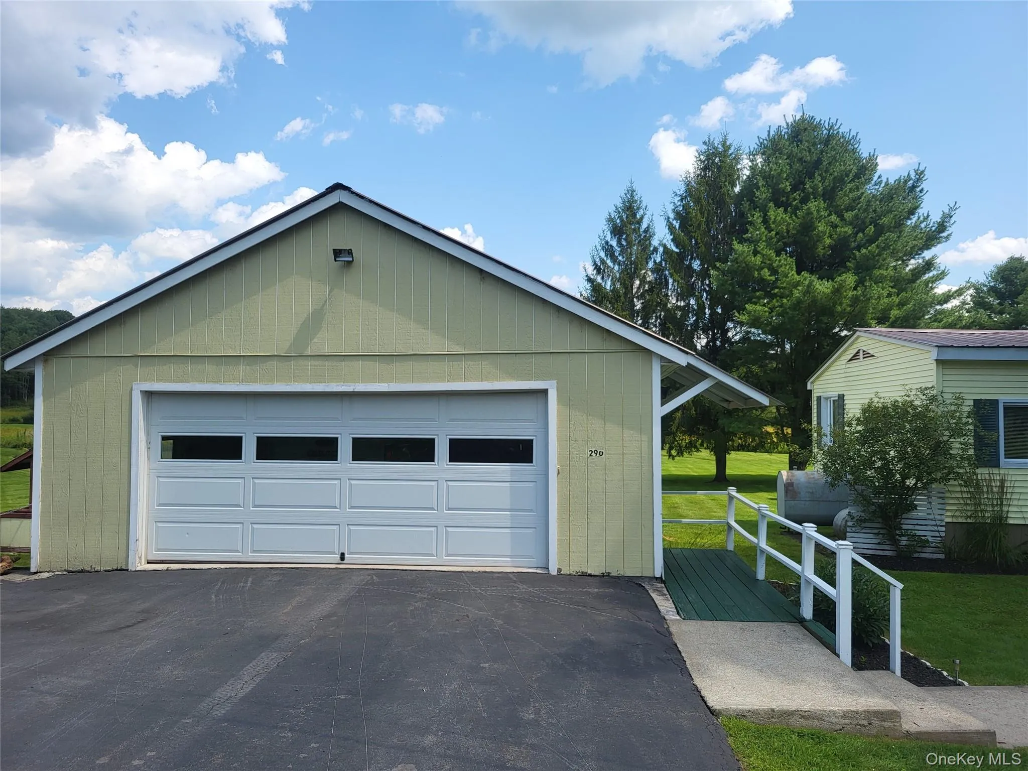 290 Behr Road, Bethel, NY, 2 Bedrooms Bedrooms, 6 Rooms Rooms,1 BathroomBathrooms,Residential,For Rent,Behr,0,1039198 290 Behr Road, Bethel, NY, 2 Bedrooms Bedrooms, 6 Rooms Rooms,1 BathroomBathrooms,Residential,For Rent,Behr,0,1039198