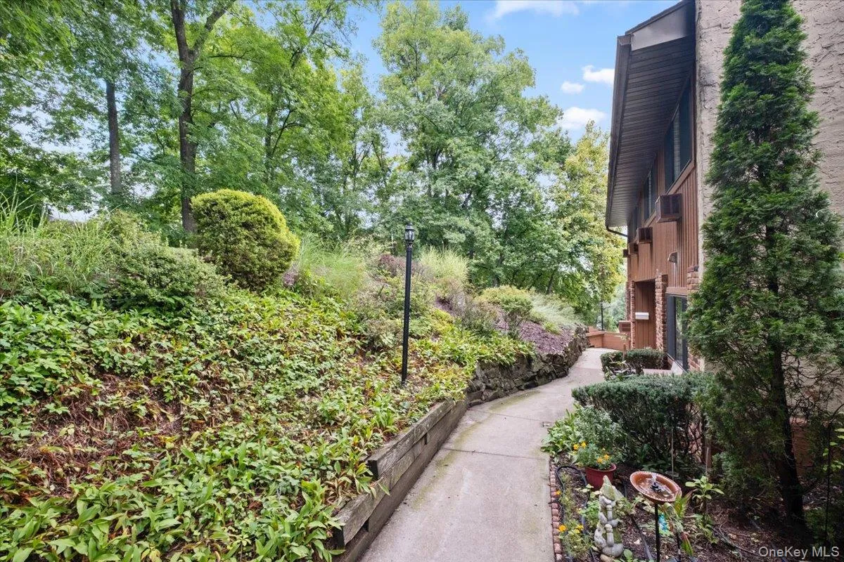Lush pathway to your front door! Lush pathway to your front door!