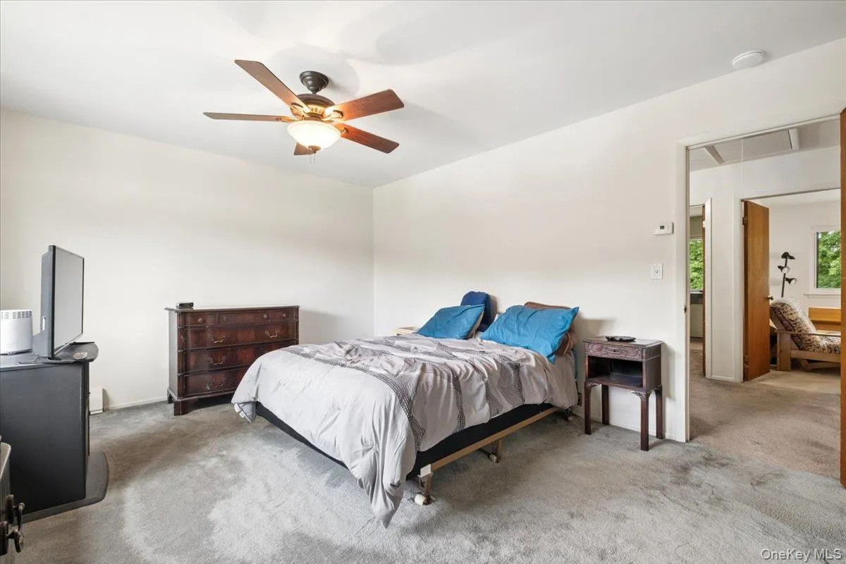 226 Coachlight Square, Cortlandt, NY, 3 Bedrooms Bedrooms, 6 Rooms Rooms,2 BathroomsBathrooms,Residential,For Rent,Coachlight,0,1039205 226 Coachlight Square, Cortlandt, NY, 3 Bedrooms Bedrooms, 6 Rooms Rooms,2 BathroomsBathrooms,Residential,For Rent,Coachlight,0,1039205