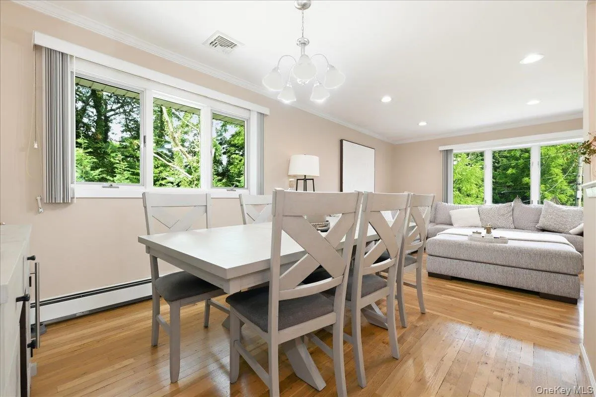 3790 Waverly Avenue, Hempstead, NY, 4 Bedrooms Bedrooms, 14 Rooms Rooms,2 BathroomsBathrooms,Residential,For Rent,Waverly,0,1039207 3790 Waverly Avenue, Hempstead, NY, 4 Bedrooms Bedrooms, 14 Rooms Rooms,2 BathroomsBathrooms,Residential,For Rent,Waverly,0,1039207