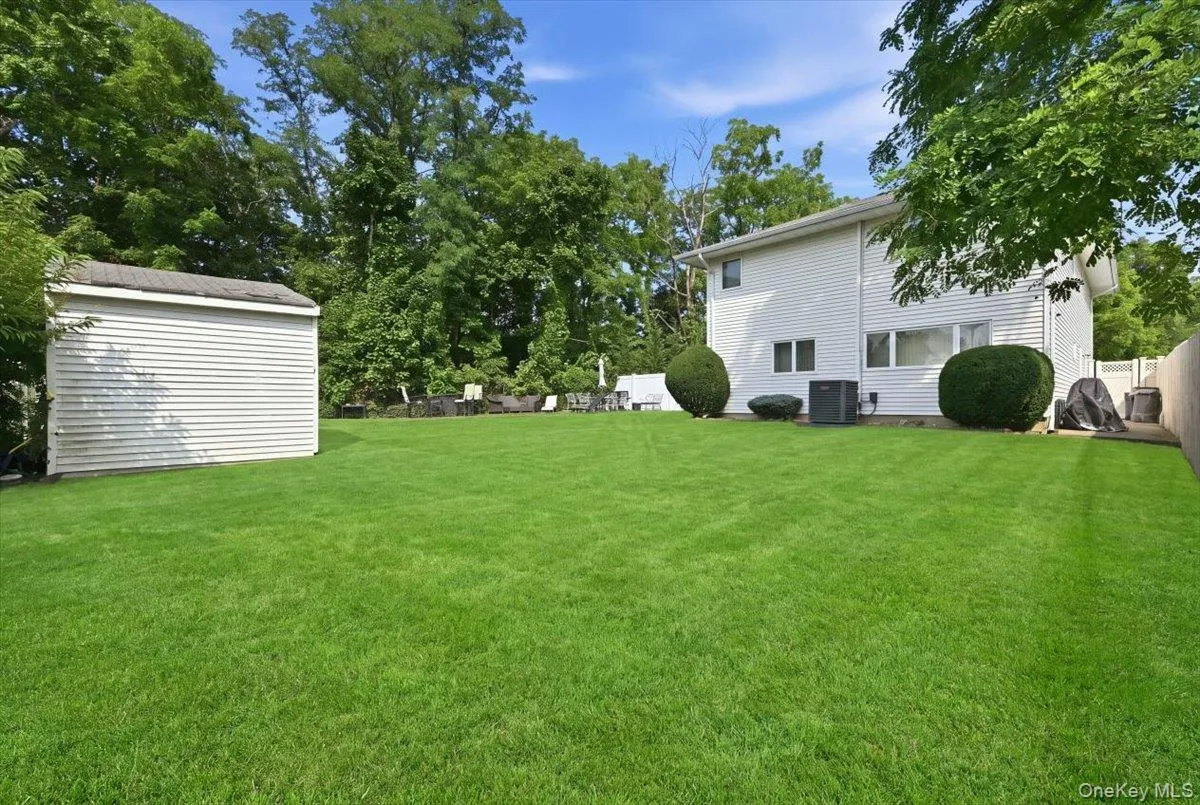 3790 Waverly Avenue, Hempstead, NY, 4 Bedrooms Bedrooms, 14 Rooms Rooms,2 BathroomsBathrooms,Residential,For Rent,Waverly,0,1039207 3790 Waverly Avenue, Hempstead, NY, 4 Bedrooms Bedrooms, 14 Rooms Rooms,2 BathroomsBathrooms,Residential,For Rent,Waverly,0,1039207