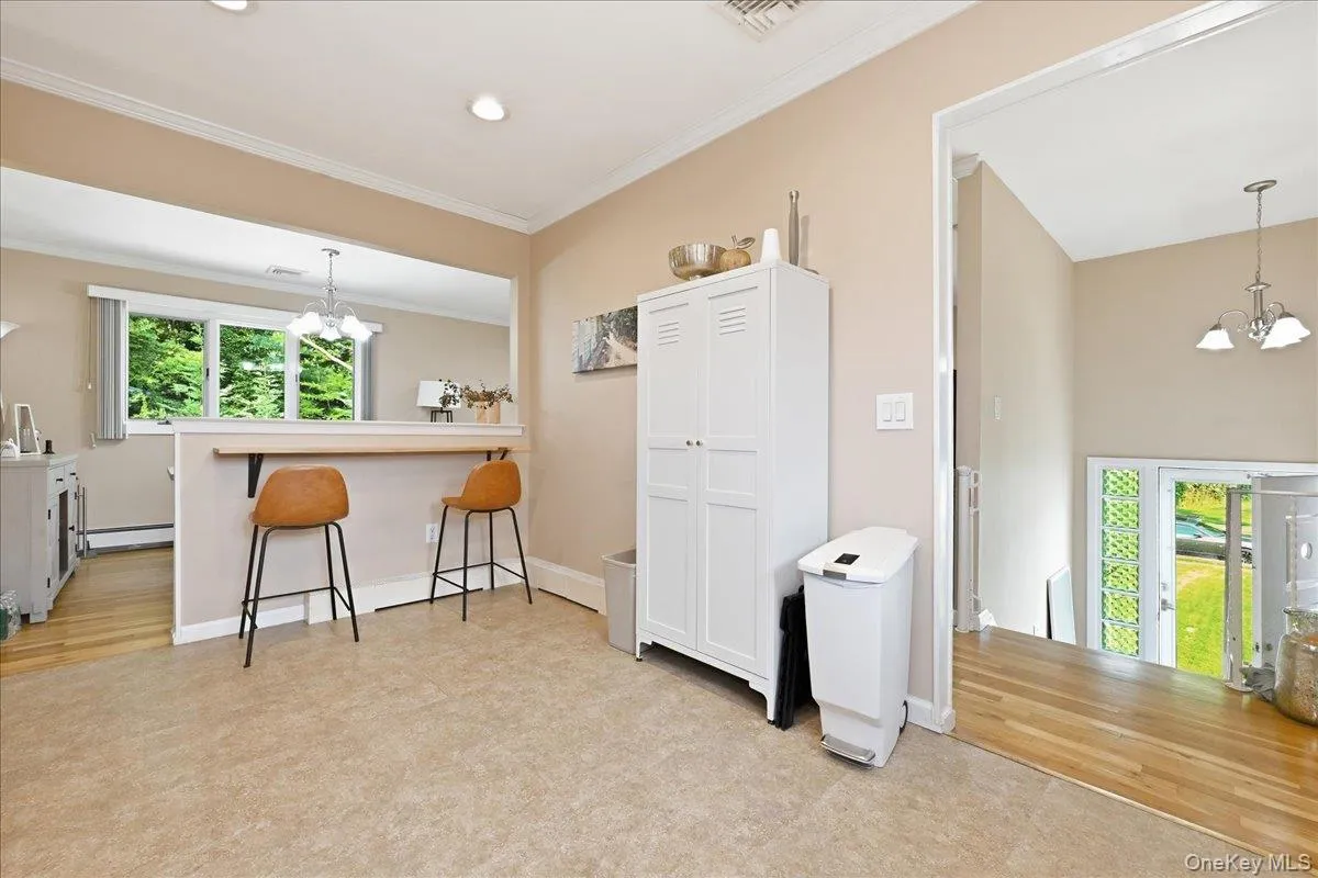 3790 Waverly Avenue, Hempstead, NY, 4 Bedrooms Bedrooms, 14 Rooms Rooms,2 BathroomsBathrooms,Residential,For Rent,Waverly,0,1039207 3790 Waverly Avenue, Hempstead, NY, 4 Bedrooms Bedrooms, 14 Rooms Rooms,2 BathroomsBathrooms,Residential,For Rent,Waverly,0,1039207