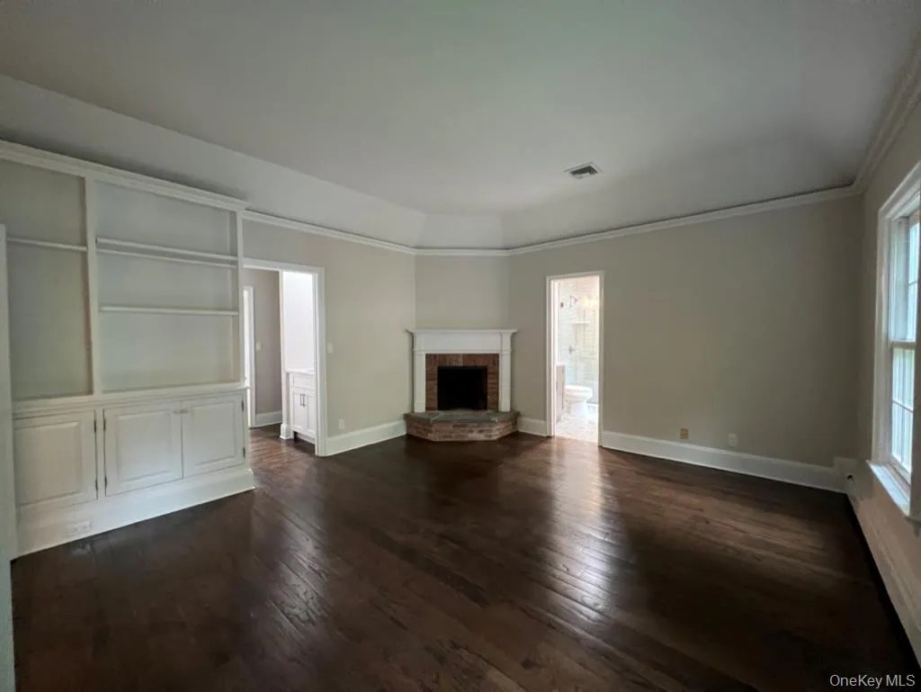 23 Matinecock Farms Road, Oyster Bay, NY, 5 Bedrooms Bedrooms, 9 Rooms Rooms,4 BathroomsBathrooms,Residential Lease,For Rent,Matinecock Farms,0,1039209 23 Matinecock Farms Road, Oyster Bay, NY, 5 Bedrooms Bedrooms, 9 Rooms Rooms,4 BathroomsBathrooms,Residential Lease,For Rent,Matinecock Farms,0,1039209