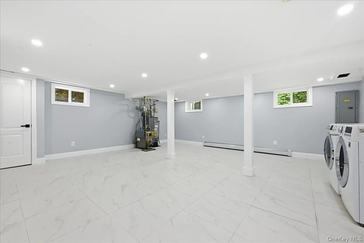 90 Grohmans Lane, Oyster Bay, NY, 3 Bedrooms Bedrooms, 14 Rooms Rooms,2 BathroomsBathrooms,Residential,For Rent,Grohmans,0,1039211 90 Grohmans Lane, Oyster Bay, NY, 3 Bedrooms Bedrooms, 14 Rooms Rooms,2 BathroomsBathrooms,Residential,For Rent,Grohmans,0,1039211