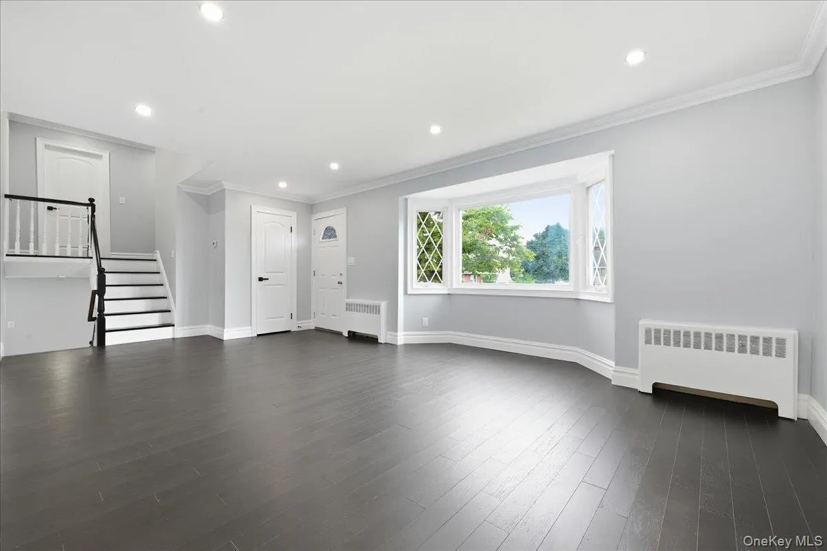 90 Grohmans Lane, Oyster Bay, NY, 3 Bedrooms Bedrooms, 14 Rooms Rooms,2 BathroomsBathrooms,Residential,For Rent,Grohmans,0,1039211 90 Grohmans Lane, Oyster Bay, NY, 3 Bedrooms Bedrooms, 14 Rooms Rooms,2 BathroomsBathrooms,Residential,For Rent,Grohmans,0,1039211