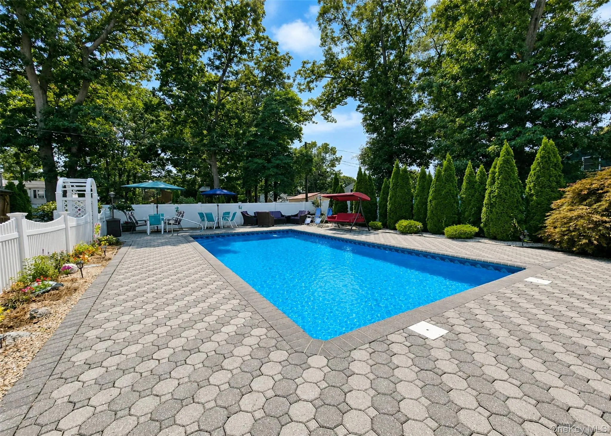 4 Halfcircle Drive, Brookhaven, NY, 5 Bedrooms Bedrooms, 8 Rooms Rooms,2 BathroomsBathrooms,Residential,For Rent,Halfcircle,0,1039213 4 Halfcircle Drive, Brookhaven, NY, 5 Bedrooms Bedrooms, 8 Rooms Rooms,2 BathroomsBathrooms,Residential,For Rent,Halfcircle,0,1039213